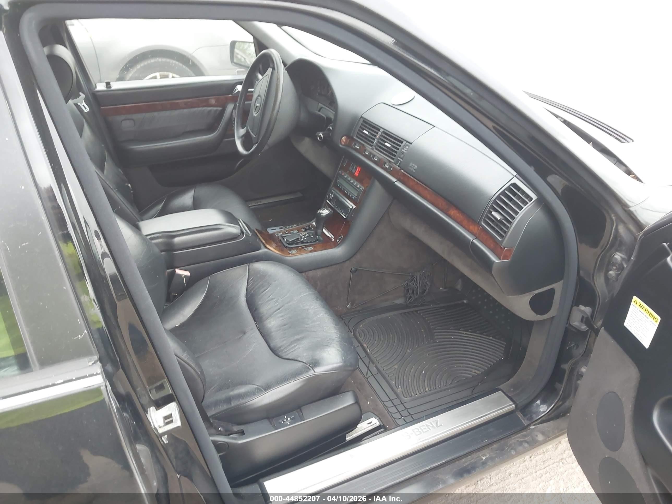 1997 Mercedes-benz S 420   Black vin: WDBGA43G5VA368153