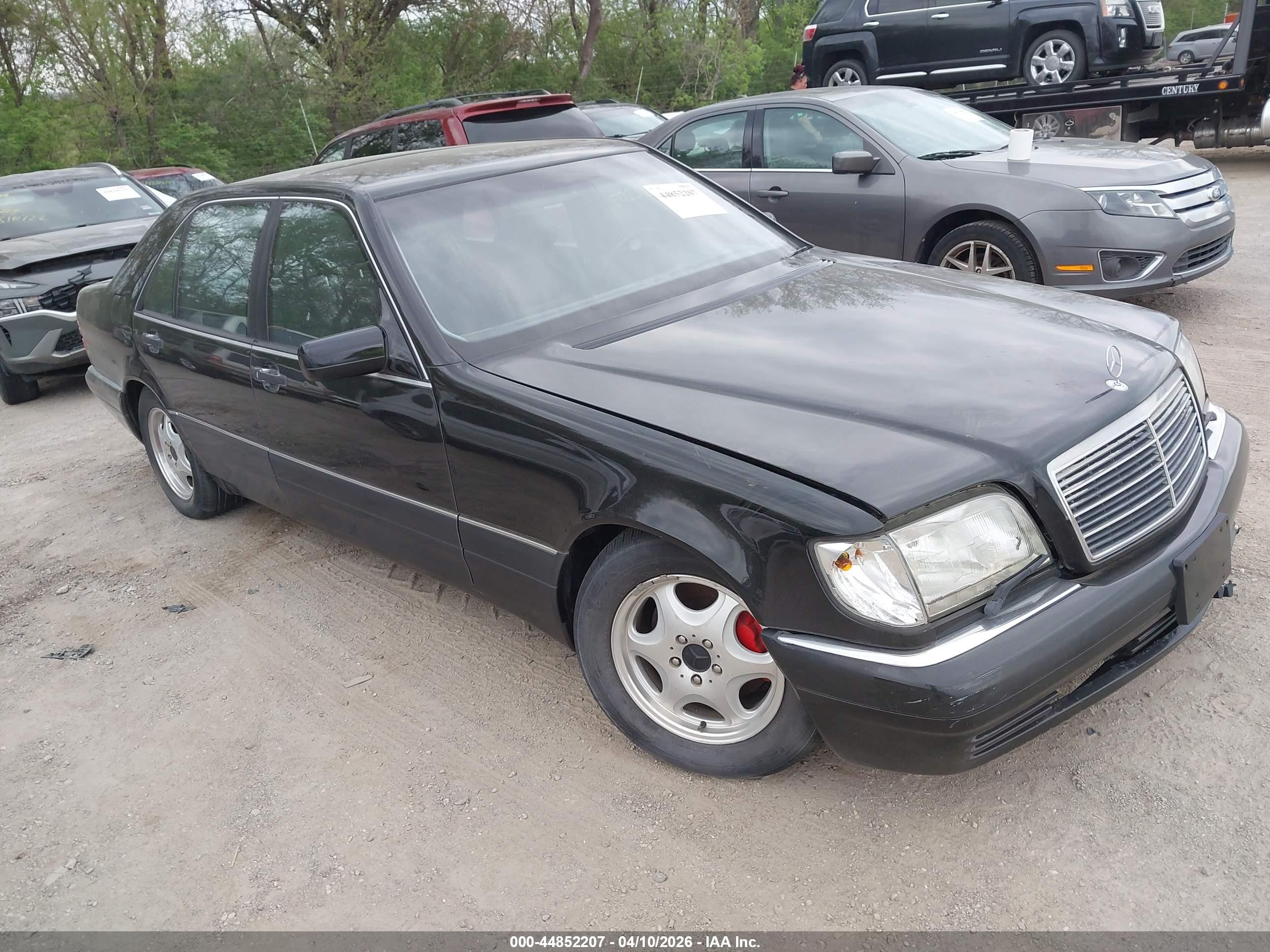 1997 Mercedes-benz S 420   Black vin: WDBGA43G5VA368153