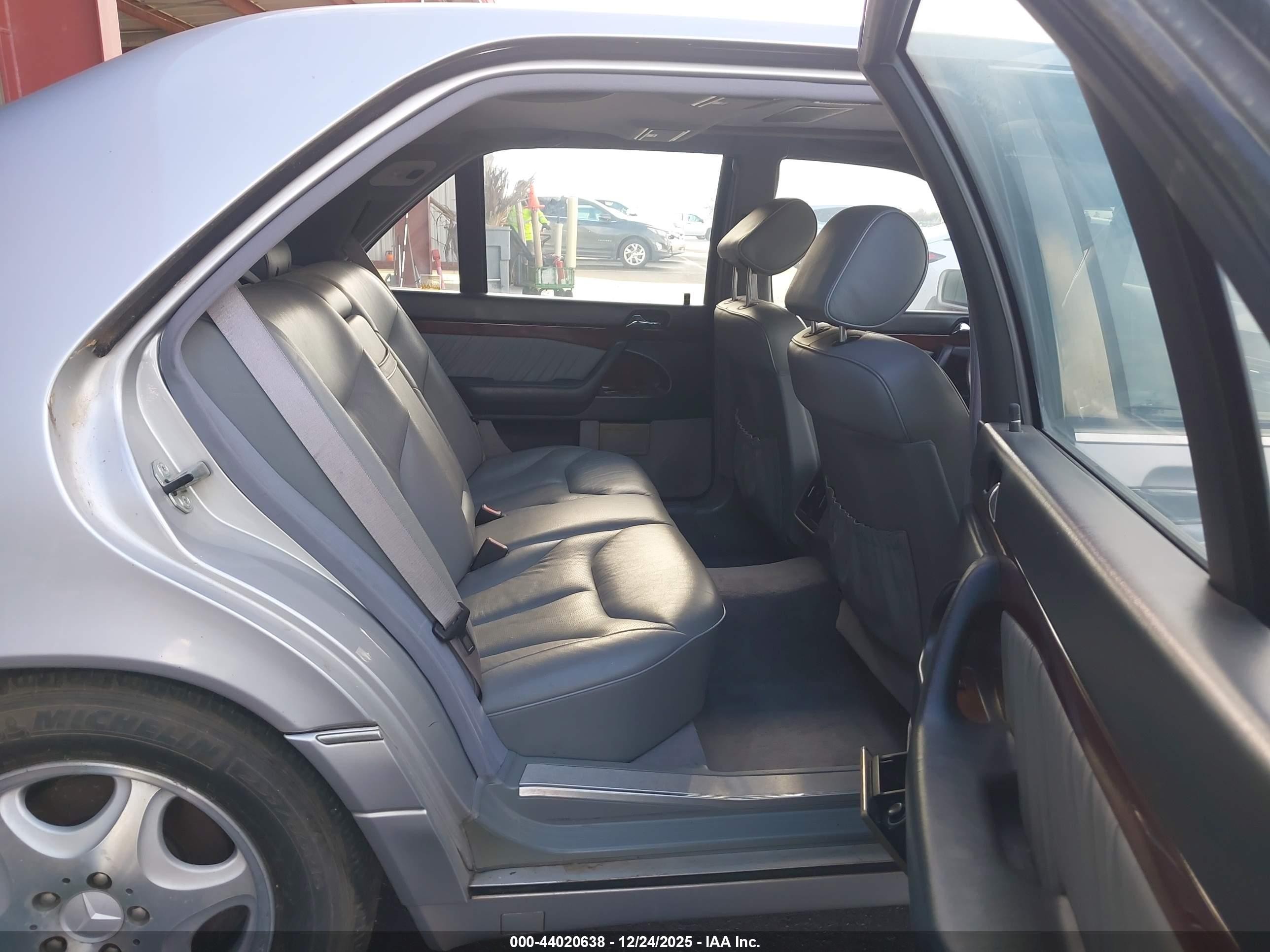 1998 Mercedes-benz S 420   Silver vin: WDBGA43G5WA396780