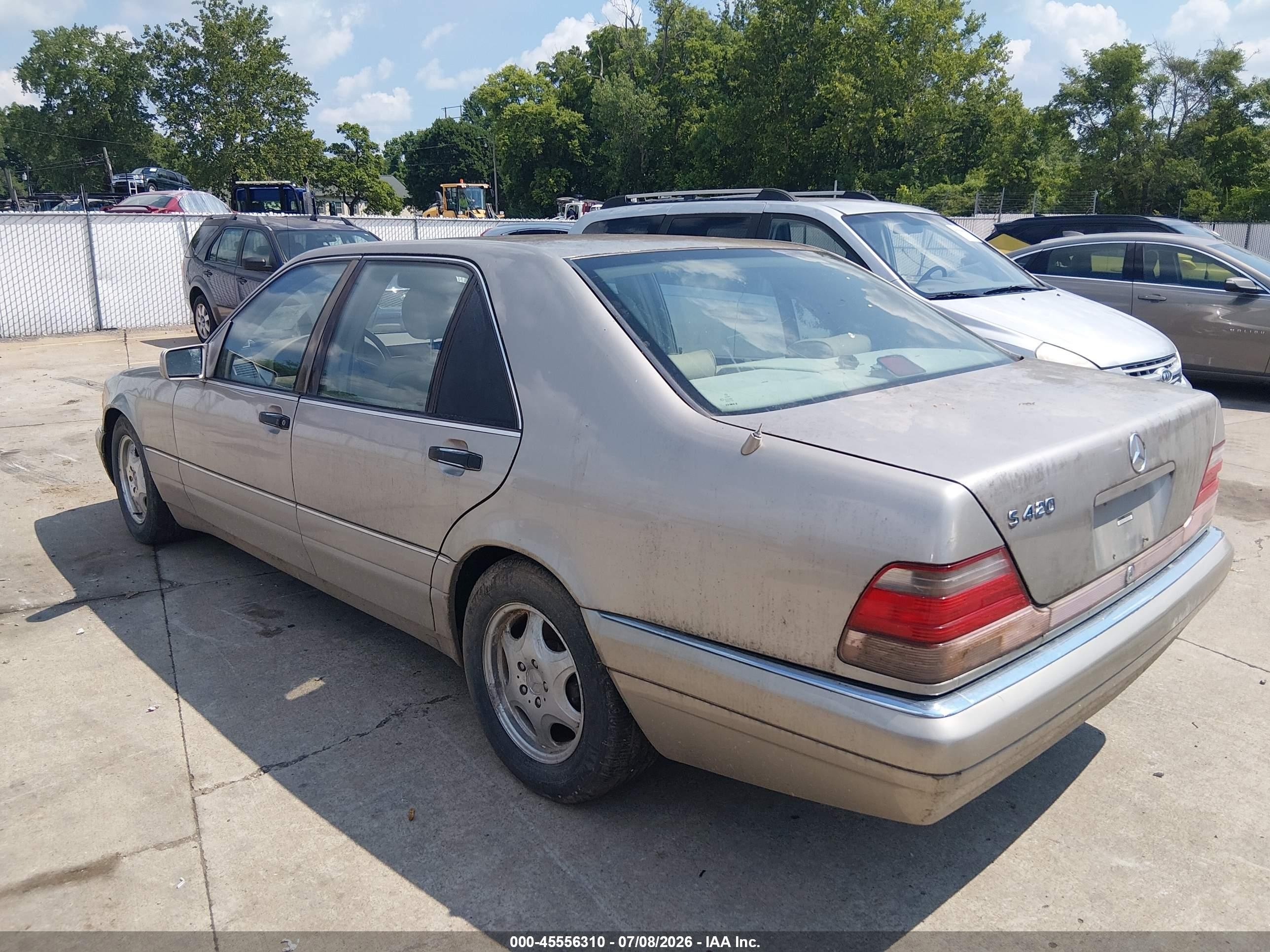 1999 Mercedes-benz S 420 Gold vin: WDBGA43G5XA425227