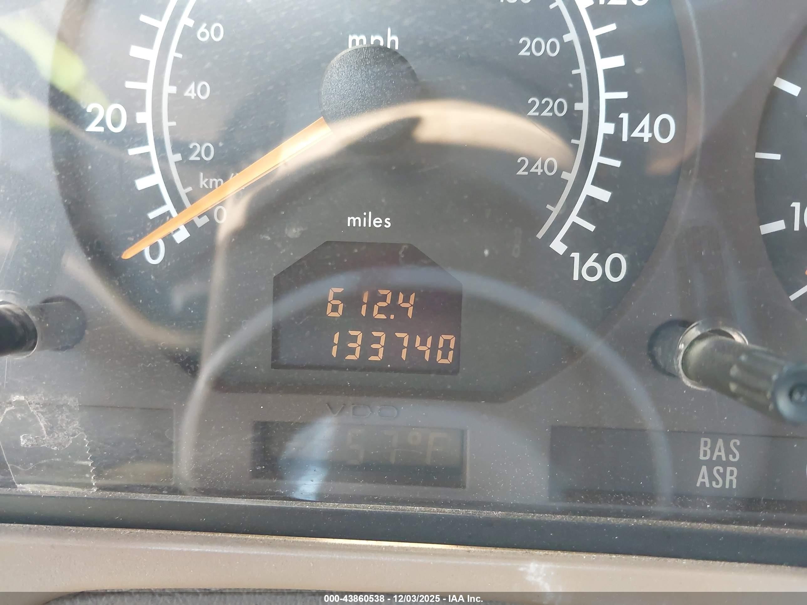 1998 Mercedes-benz S 420   Black vin: WDBGA43G7WA388390