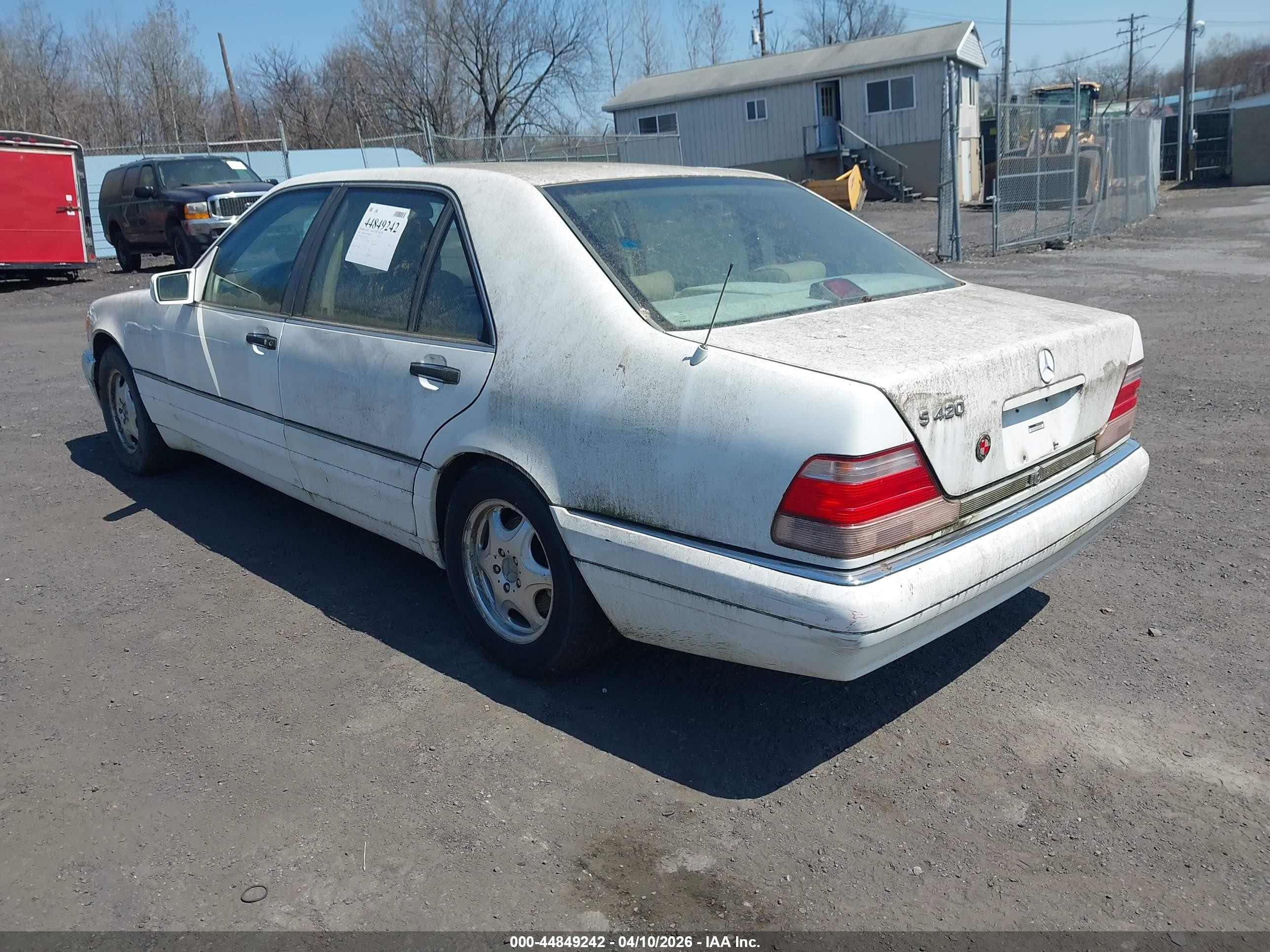 1997 Mercedes-benz S 420   White vin: WDBGA43G8VA345353