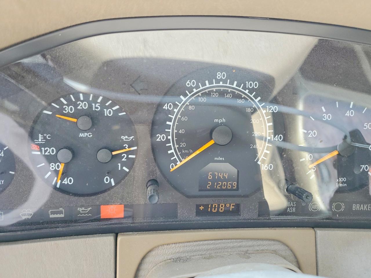 1998 Mercedes-benz S 420 Tan vin: WDBGA43G8WA380640