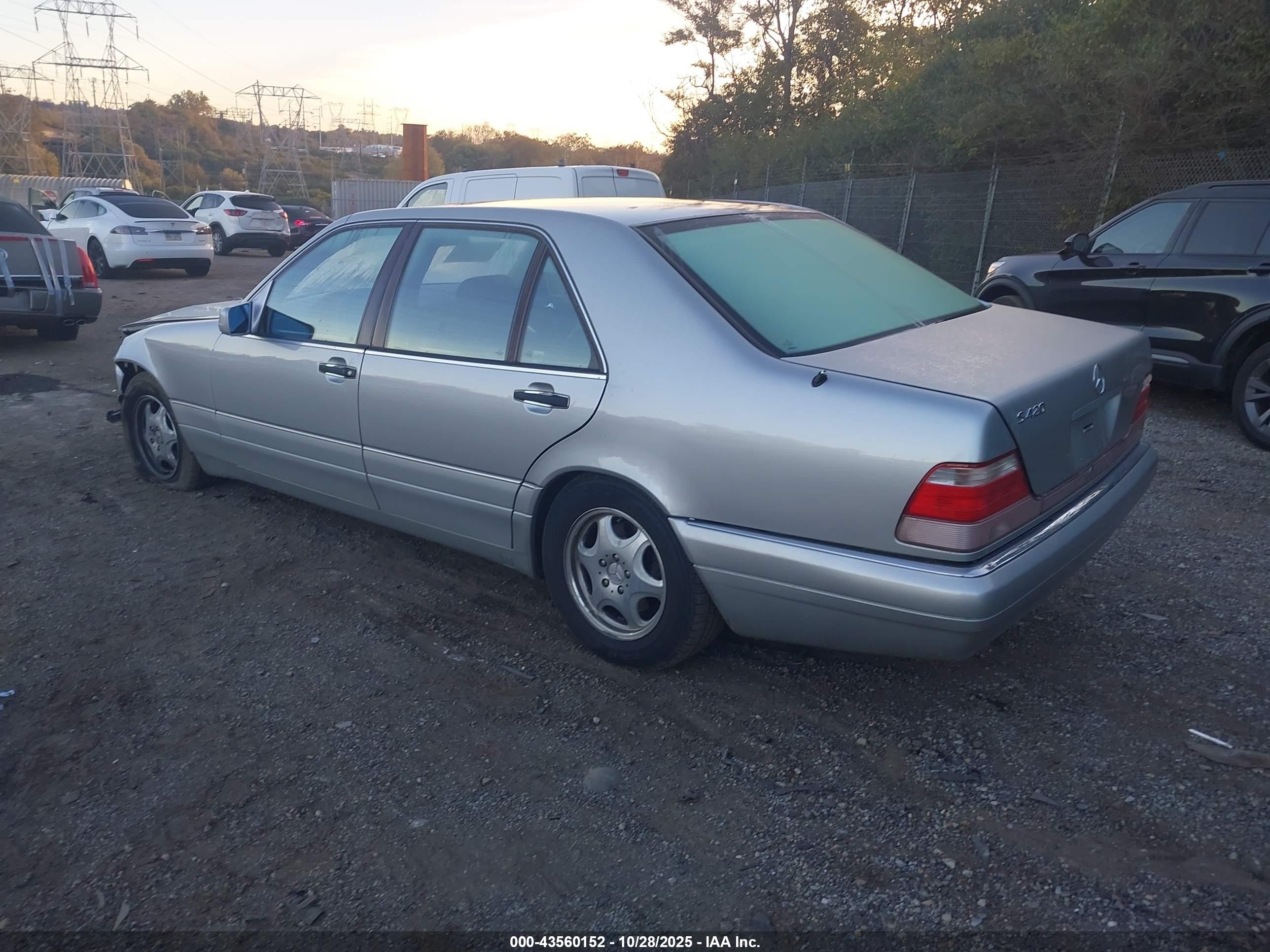 1998 Mercedes-benz S 420   Silver vin: WDBGA43G8WA387815