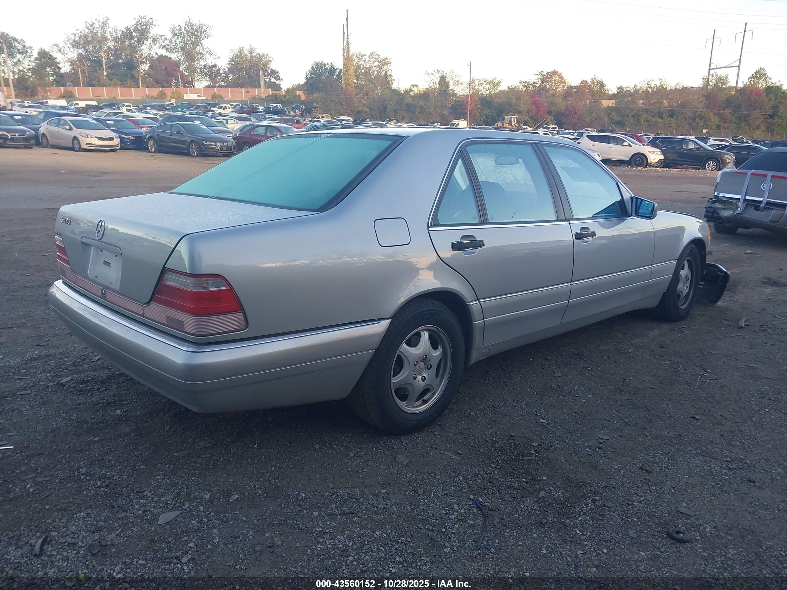 1998 Mercedes-benz S 420   Silver vin: WDBGA43G8WA387815