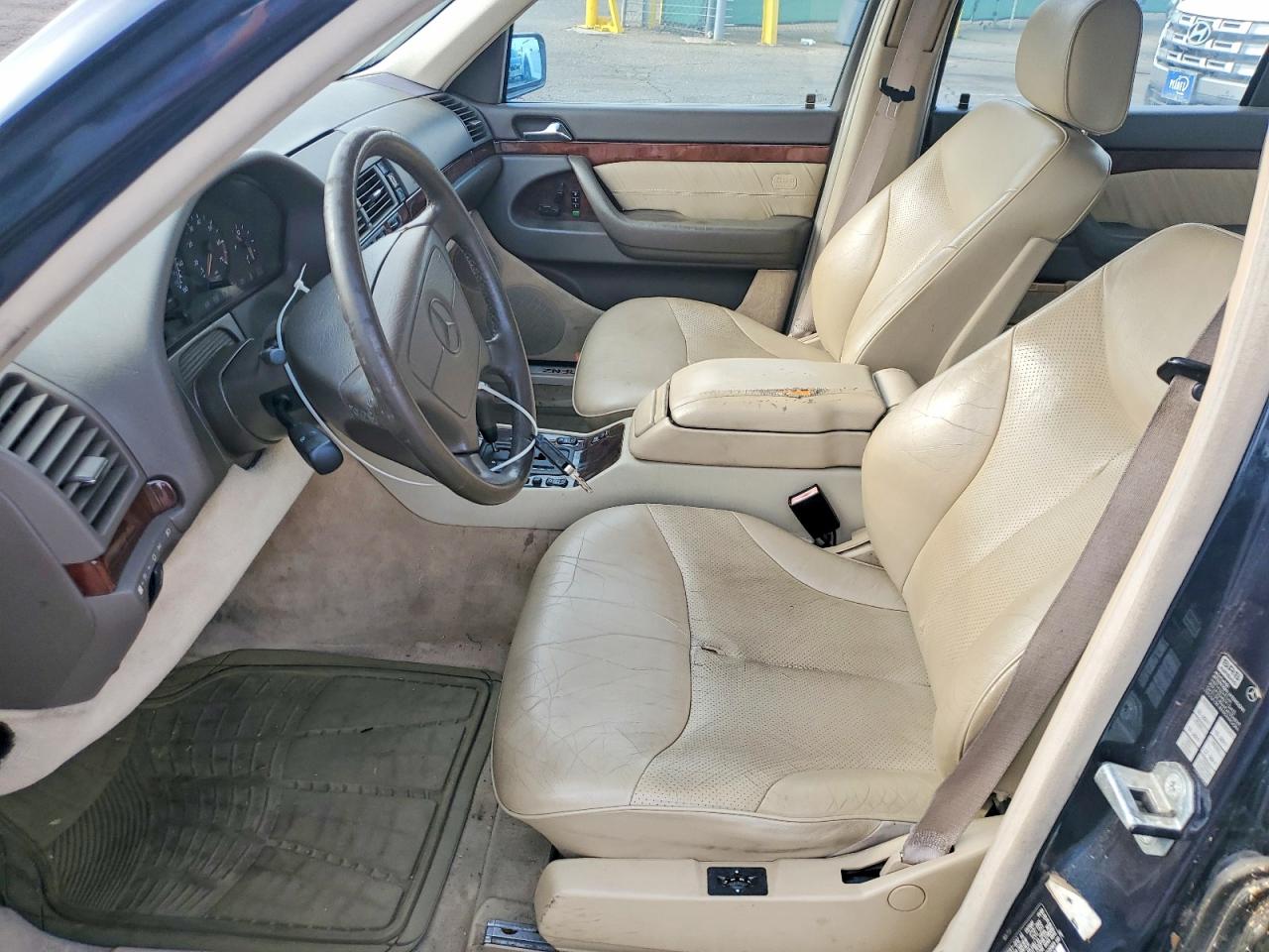 1997 Mercedes-benz S 420 Blue vin: WDBGA43GXVA352384