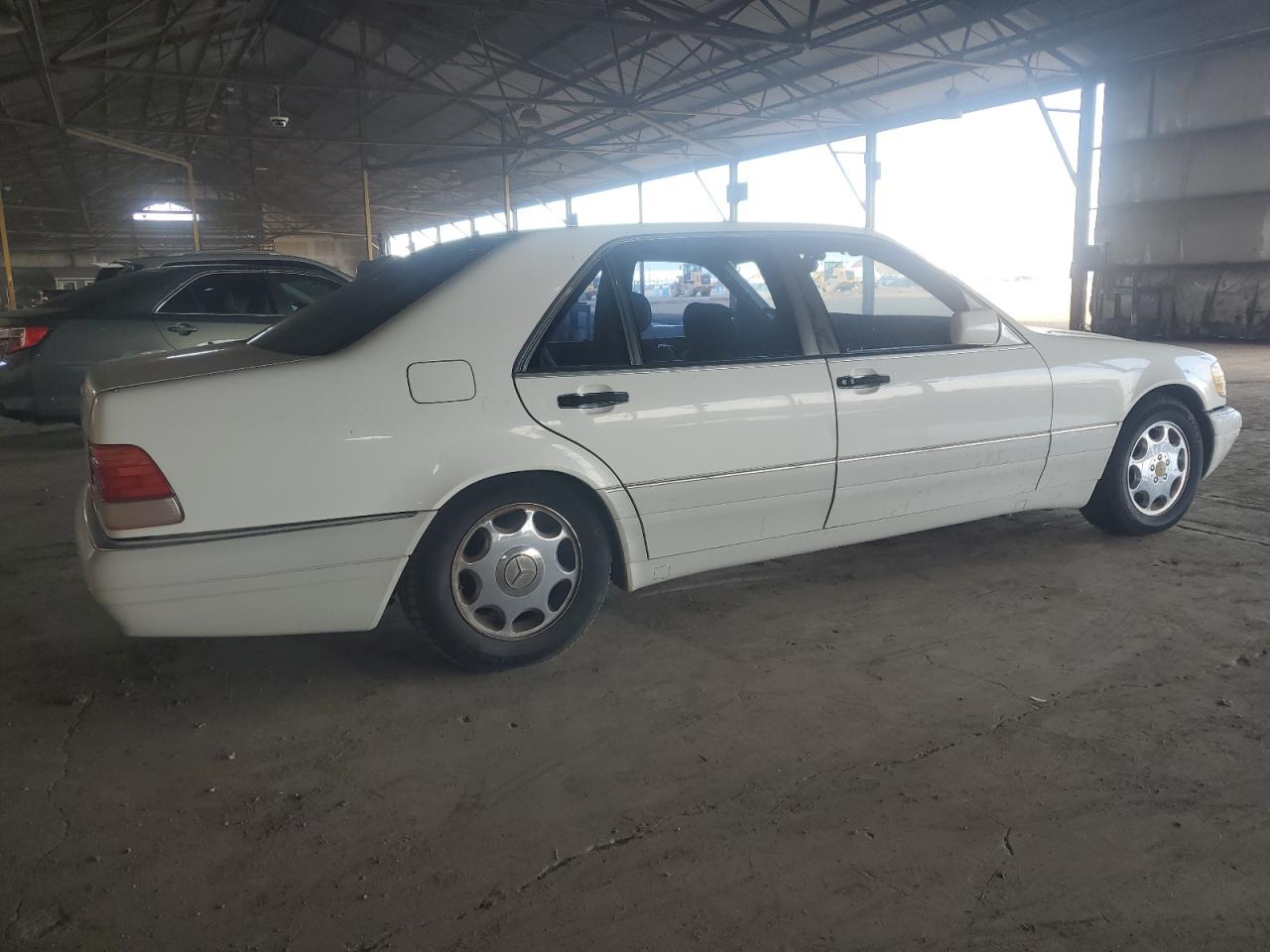 1995 Mercedes-benz S 500 White vin: WDBGA51E1SA206653