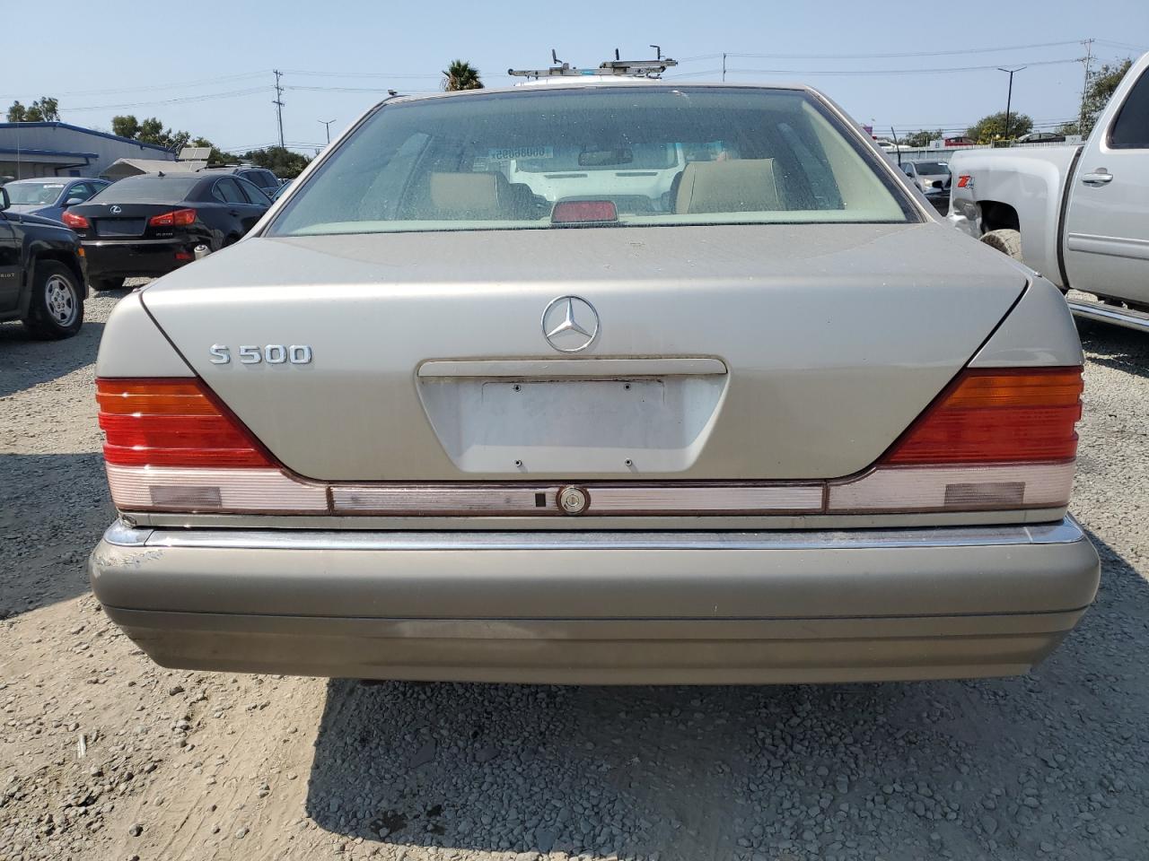 1995 Mercedes-benz S 500 Gold vin: WDBGA51E1SA231911
