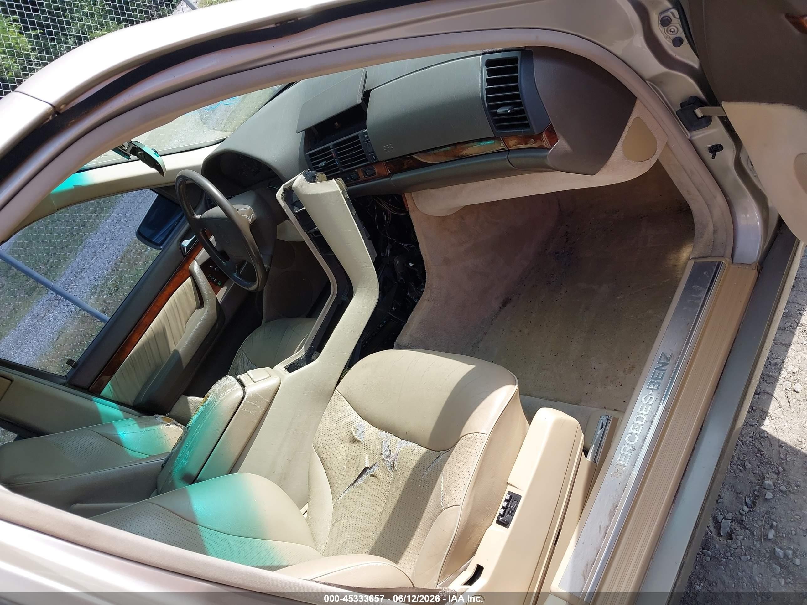 1996 Mercedes-benz S 500 Gold vin: WDBGA51E4TA302651