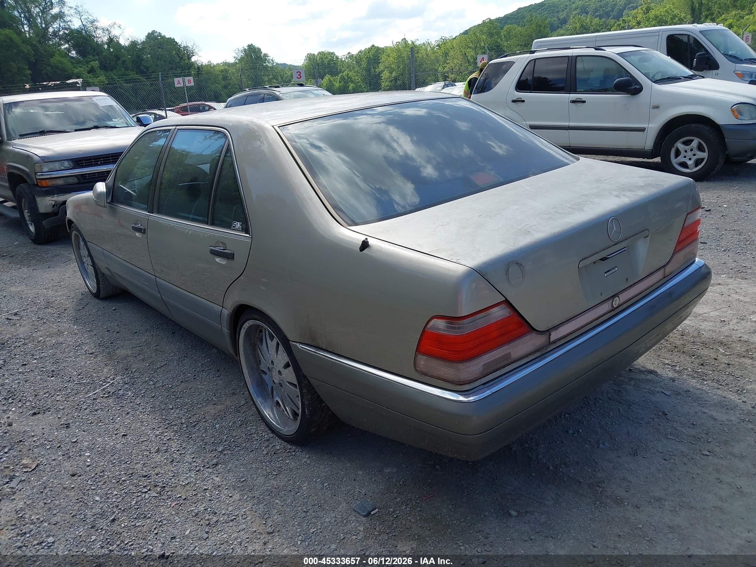 1996 Mercedes-benz S 500 Gold vin: WDBGA51E4TA302651