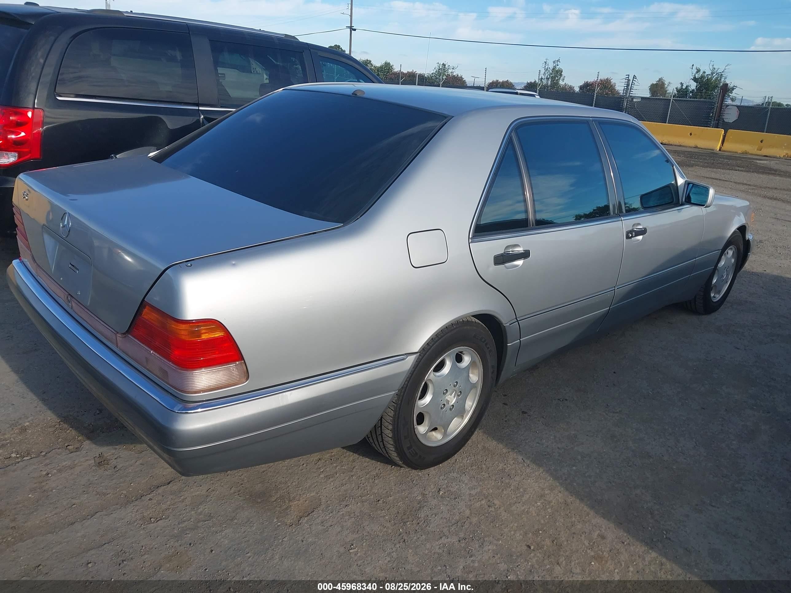 1995 Mercedes-benz S 500 Gray vin: WDBGA51E5SA244810