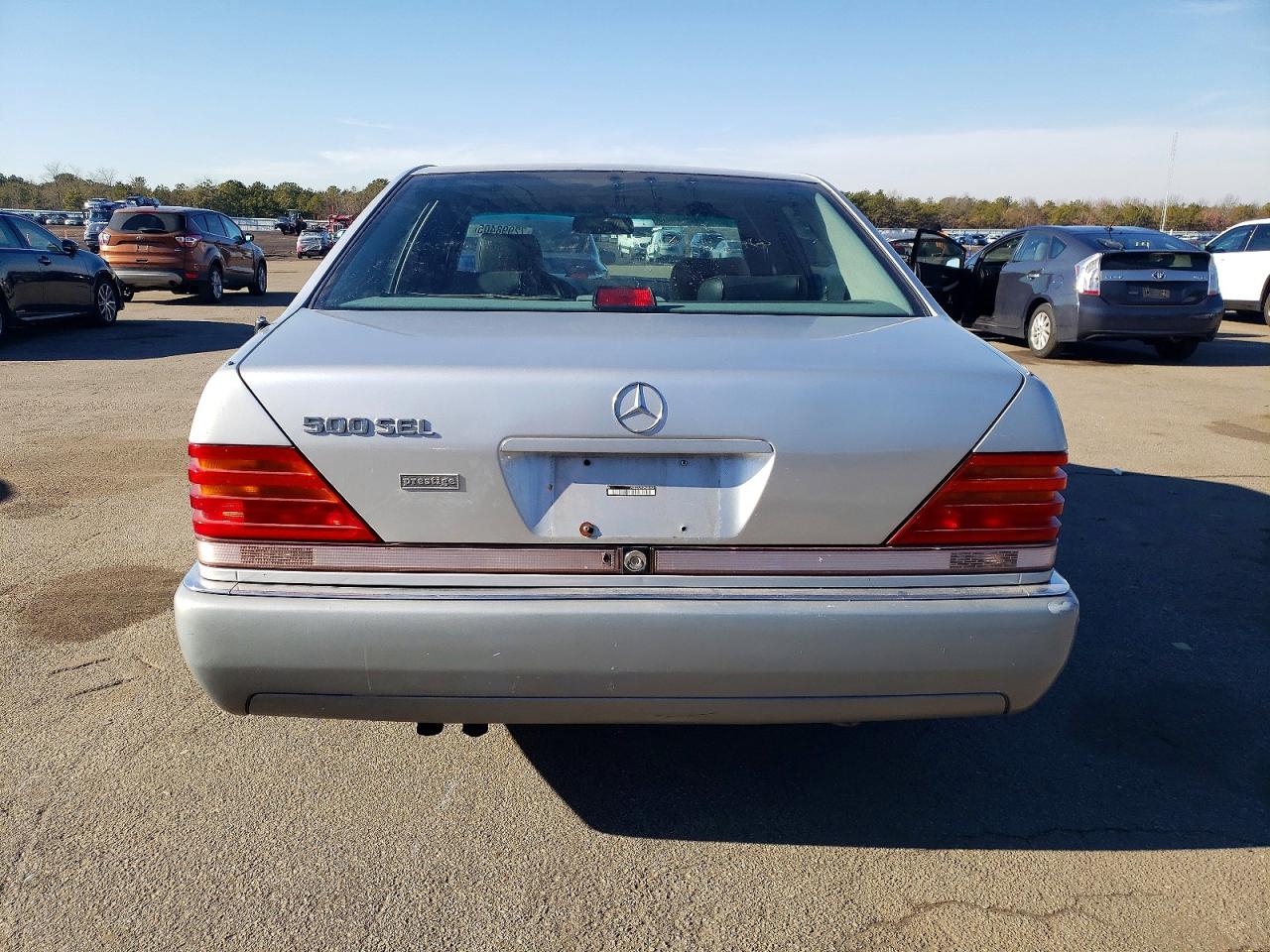 1993 Mercedes-benz 500 Sel Silver vin: WDBGA51E7PA092522