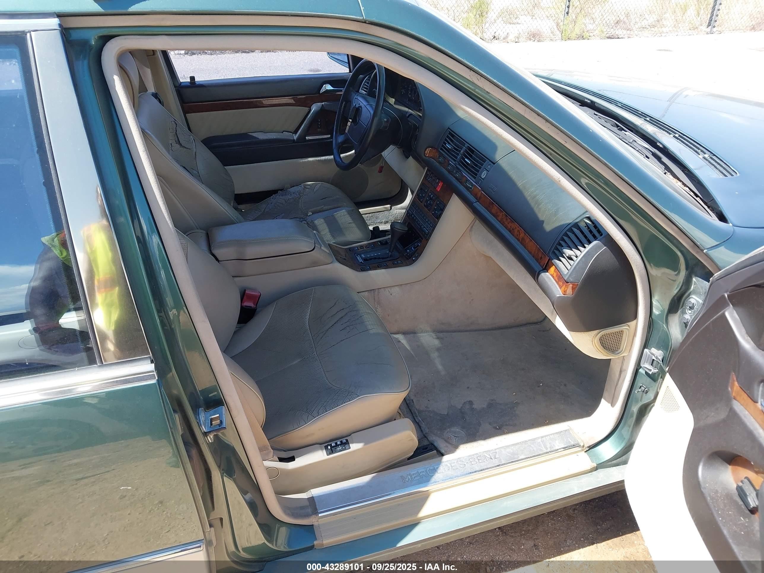 1993 Mercedes-benz 500 Sel Green vin: WDBGA51E9PA112446
