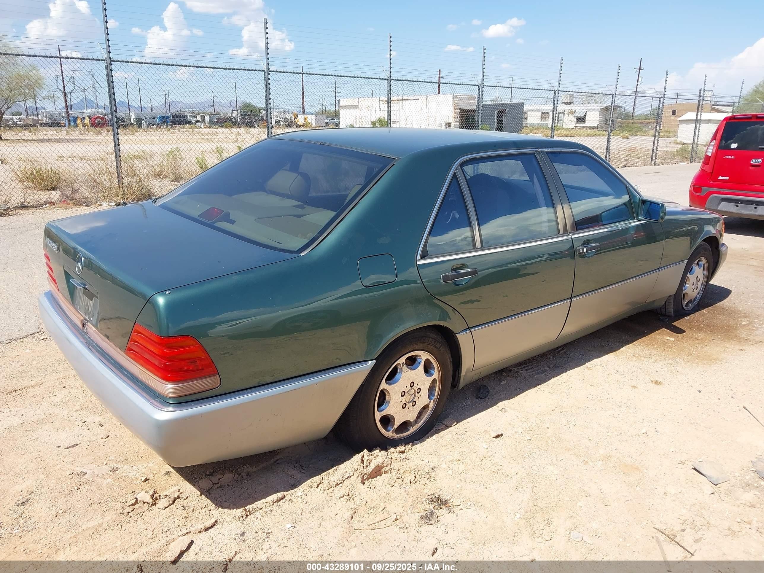 1993 Mercedes-benz 500 Sel Green vin: WDBGA51E9PA112446