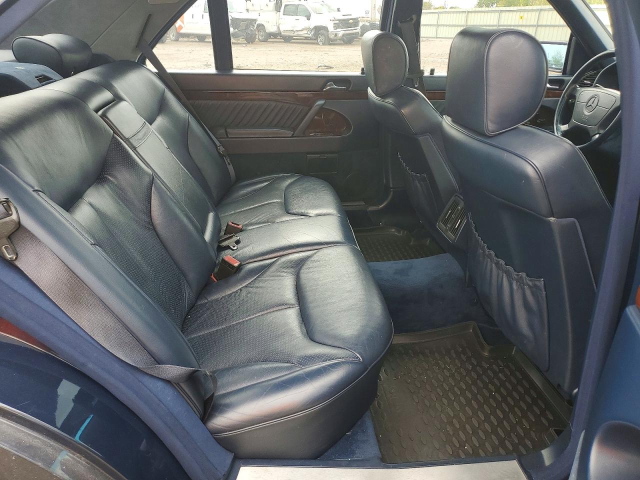 1994 Mercedes-benz S 500 Blue vin: WDBGA51EXRA166986