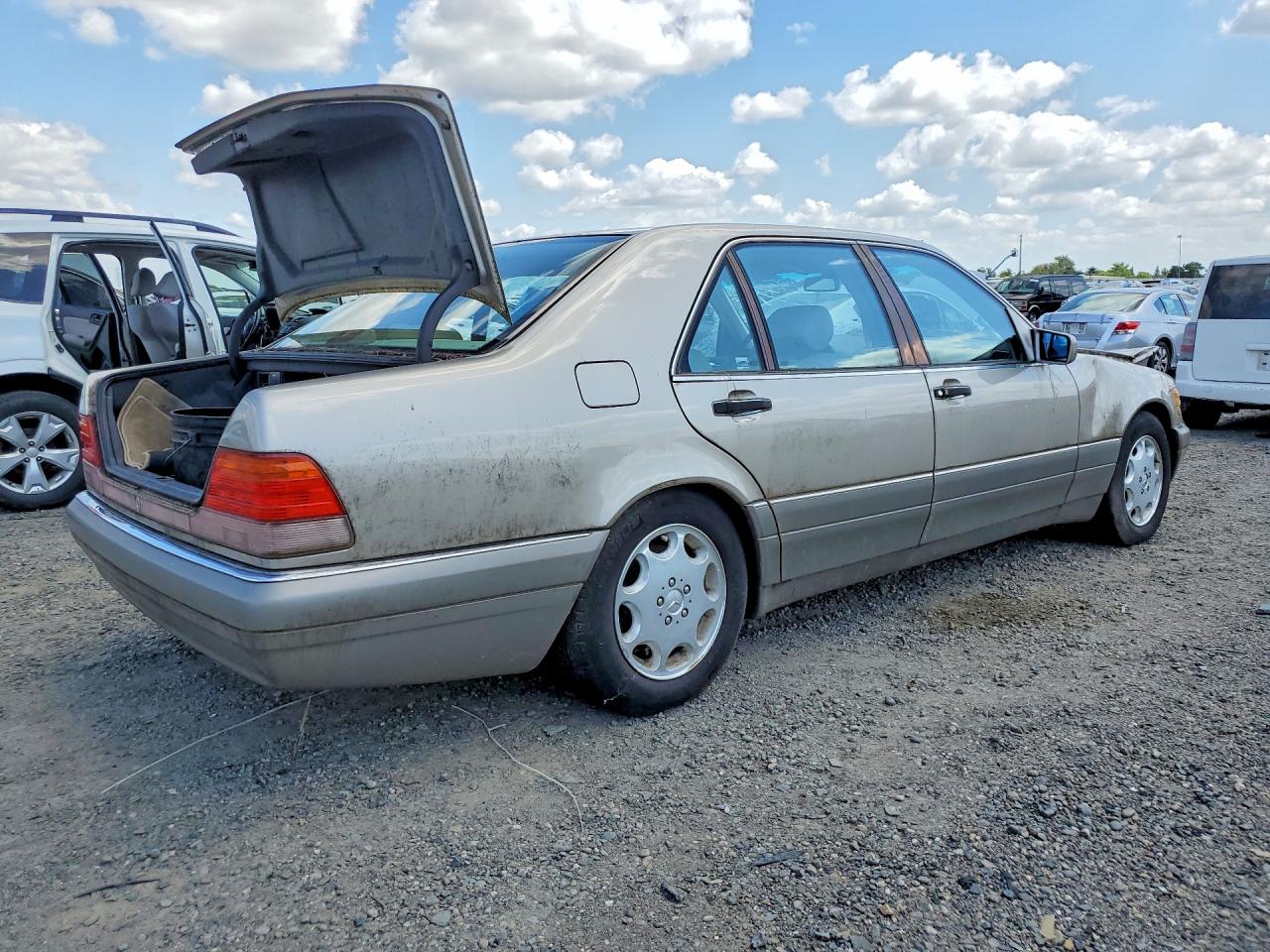 1995 Mercedes-benz S 500 Silver vin: WDBGA51EXSA275308