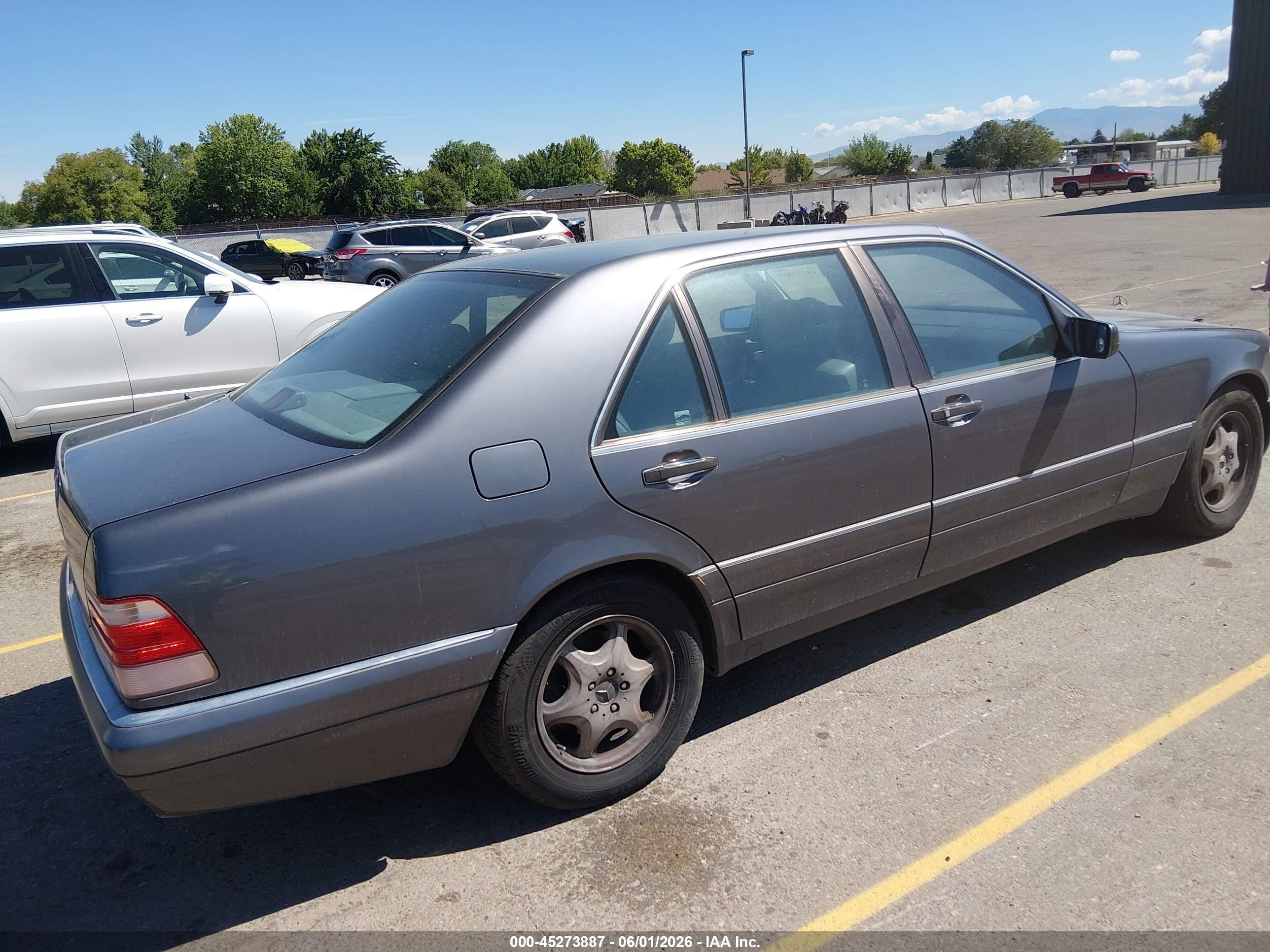 1998 Mercedes-benz S 500   Gray vin: WDBGA51G1WA390564