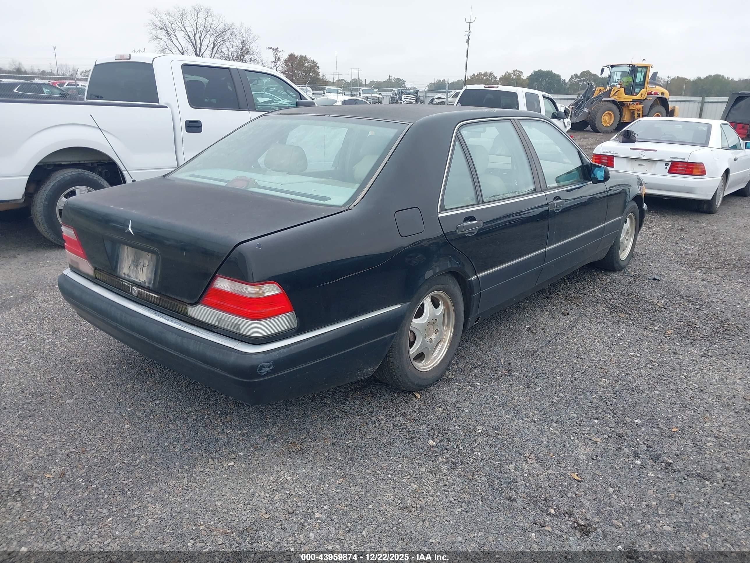 1999 Mercedes-benz S 500   Черный vin: WDBGA51G2XA424710