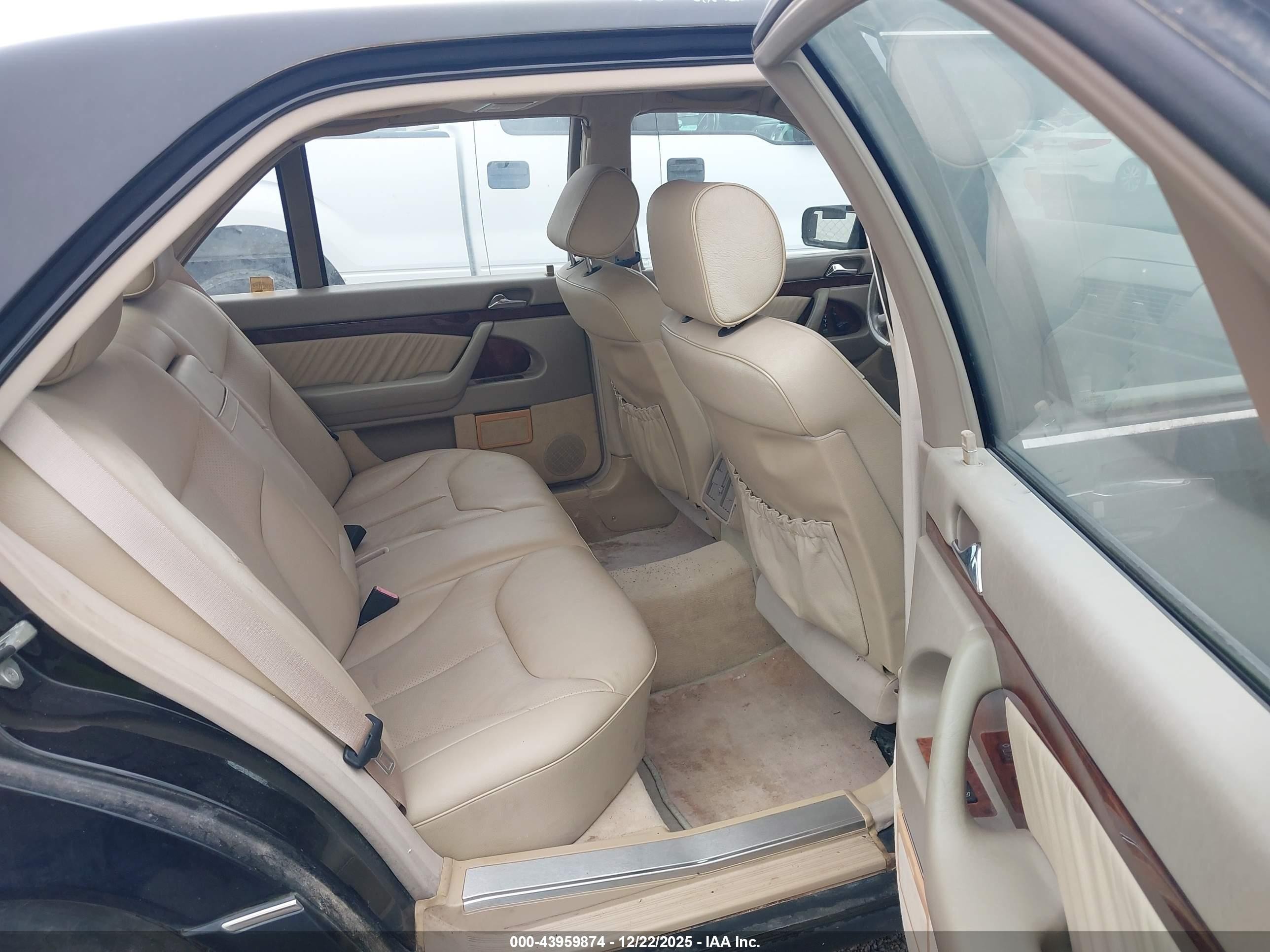 1999 Mercedes-benz S 500   Черный vin: WDBGA51G2XA424710