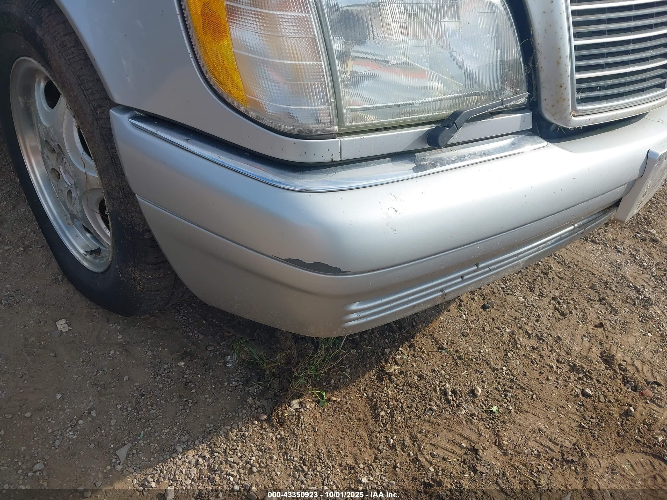 1998 Mercedes-benz S 500   Silver vin: WDBGA51G3WA382238