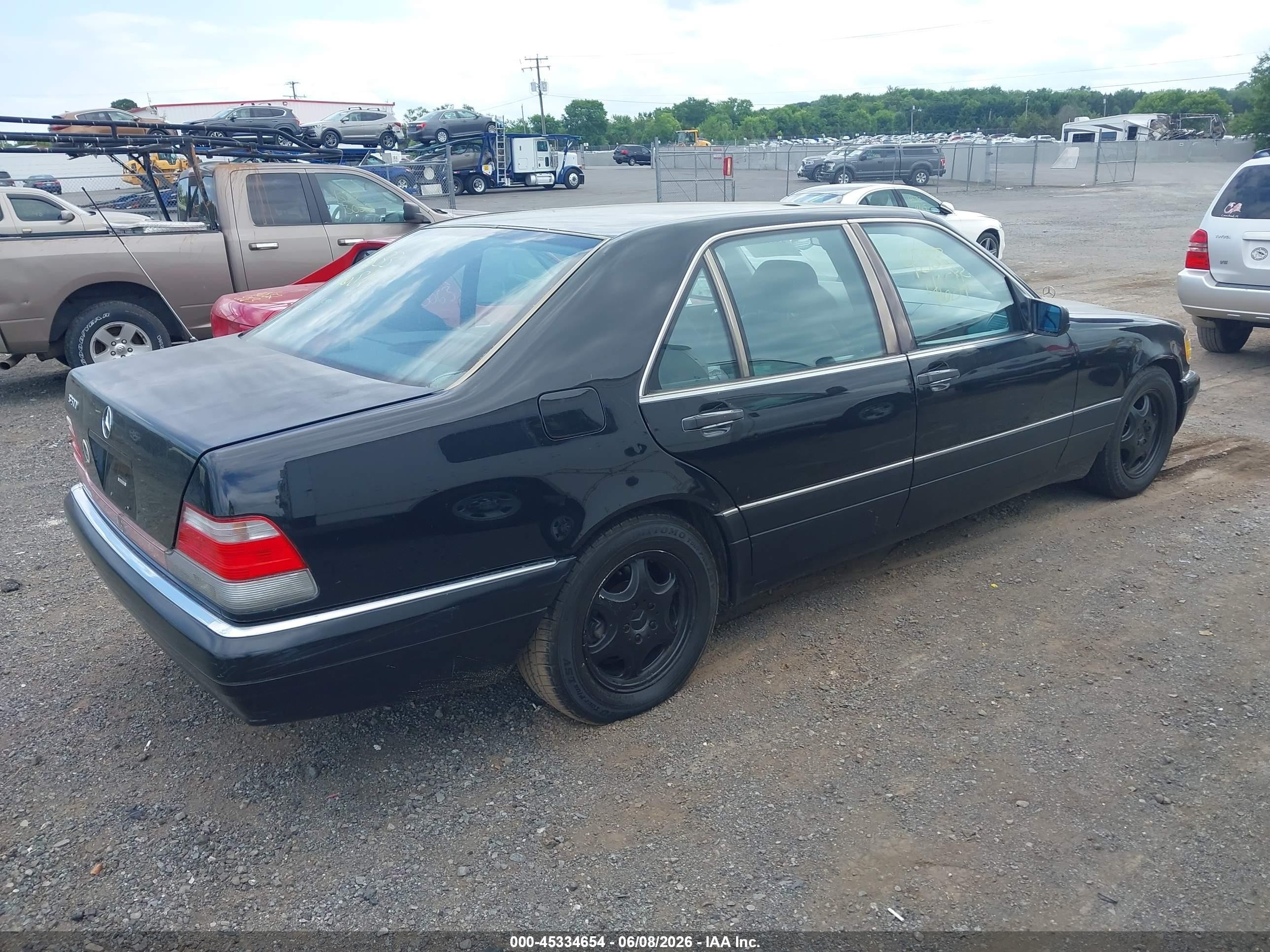 1998 Mercedes-benz S 500   Black vin: WDBGA51G5WA379261