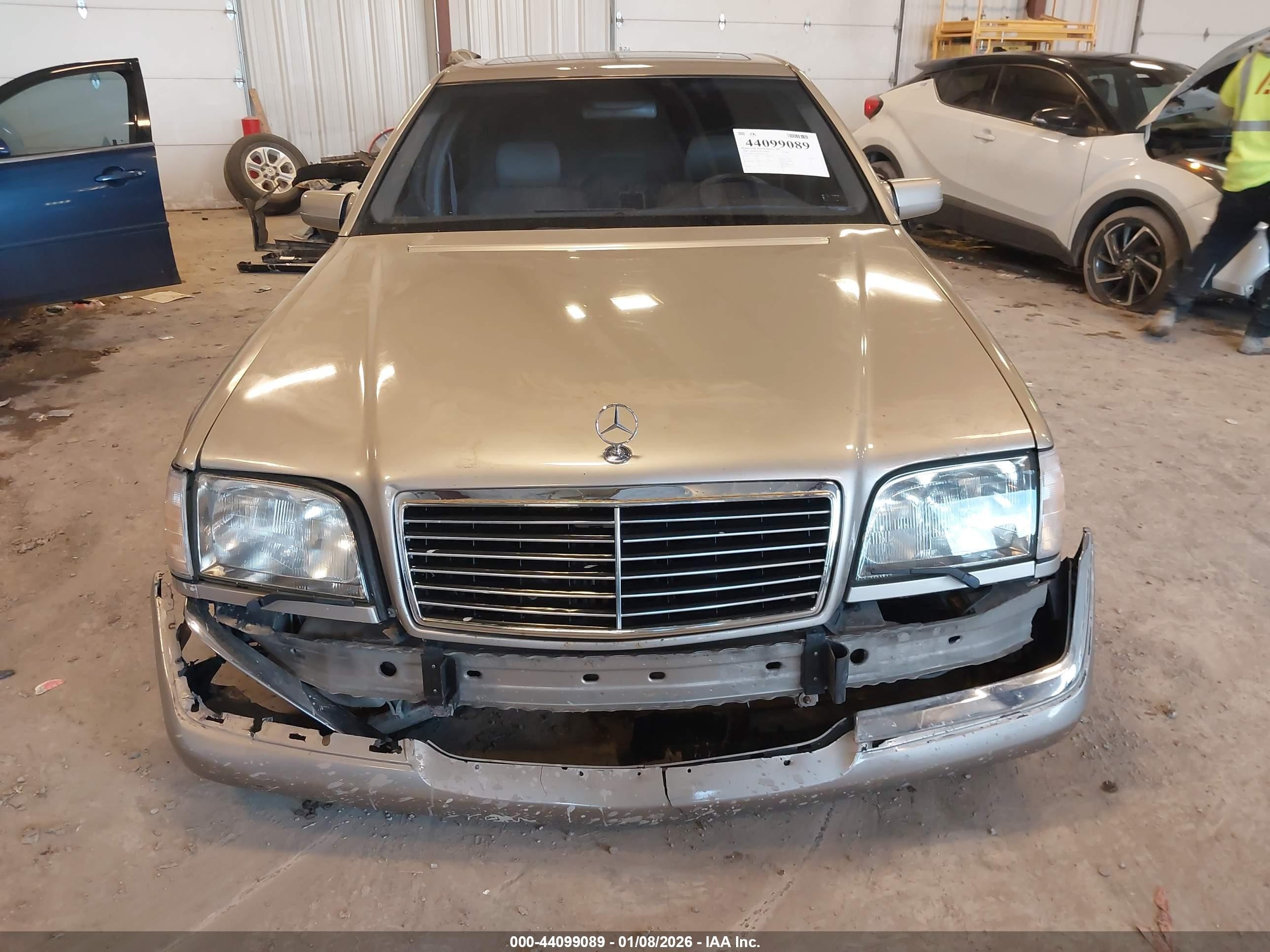 1999 Mercedes-benz S 500   Silver vin: WDBGA51G6XA423530