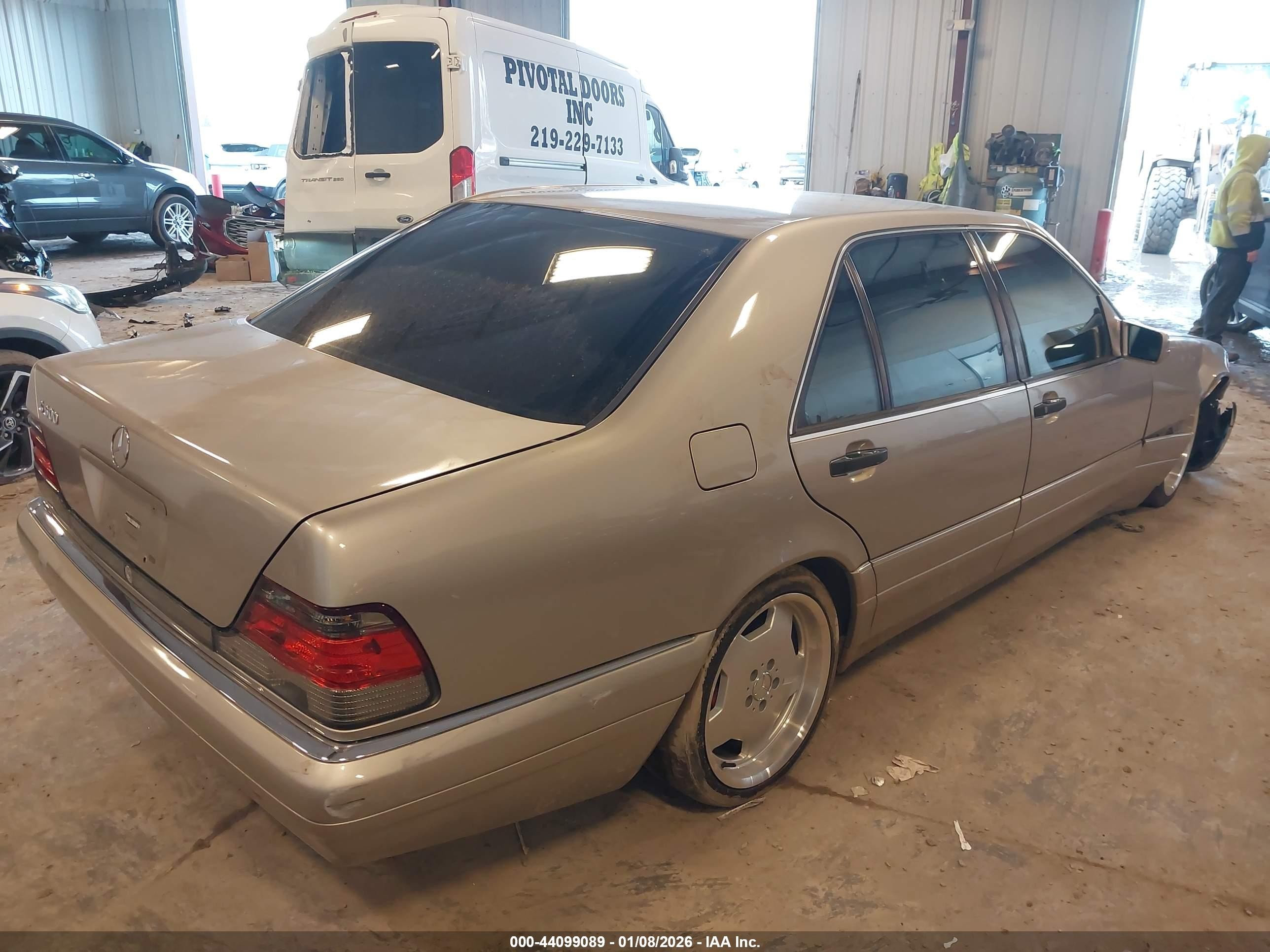 1999 Mercedes-benz S 500   Silver vin: WDBGA51G6XA423530