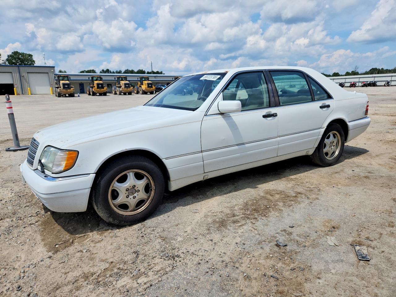 1999 Mercedes-benz S 500 White vin: WDBGA51G8XA429460