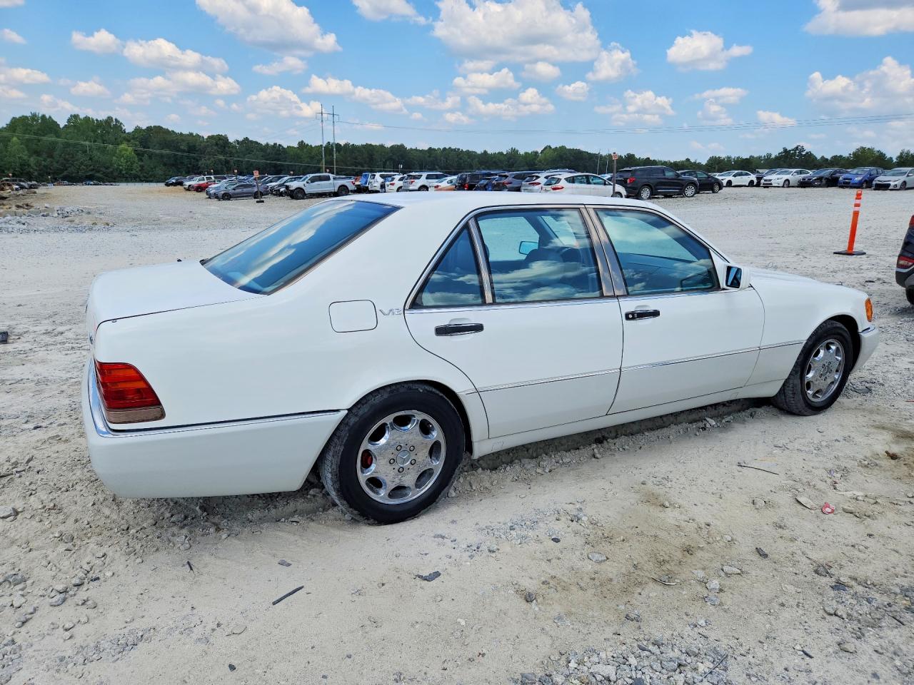 1994 Mercedes-benz S 600 White vin: WDBGA57E5RA151240