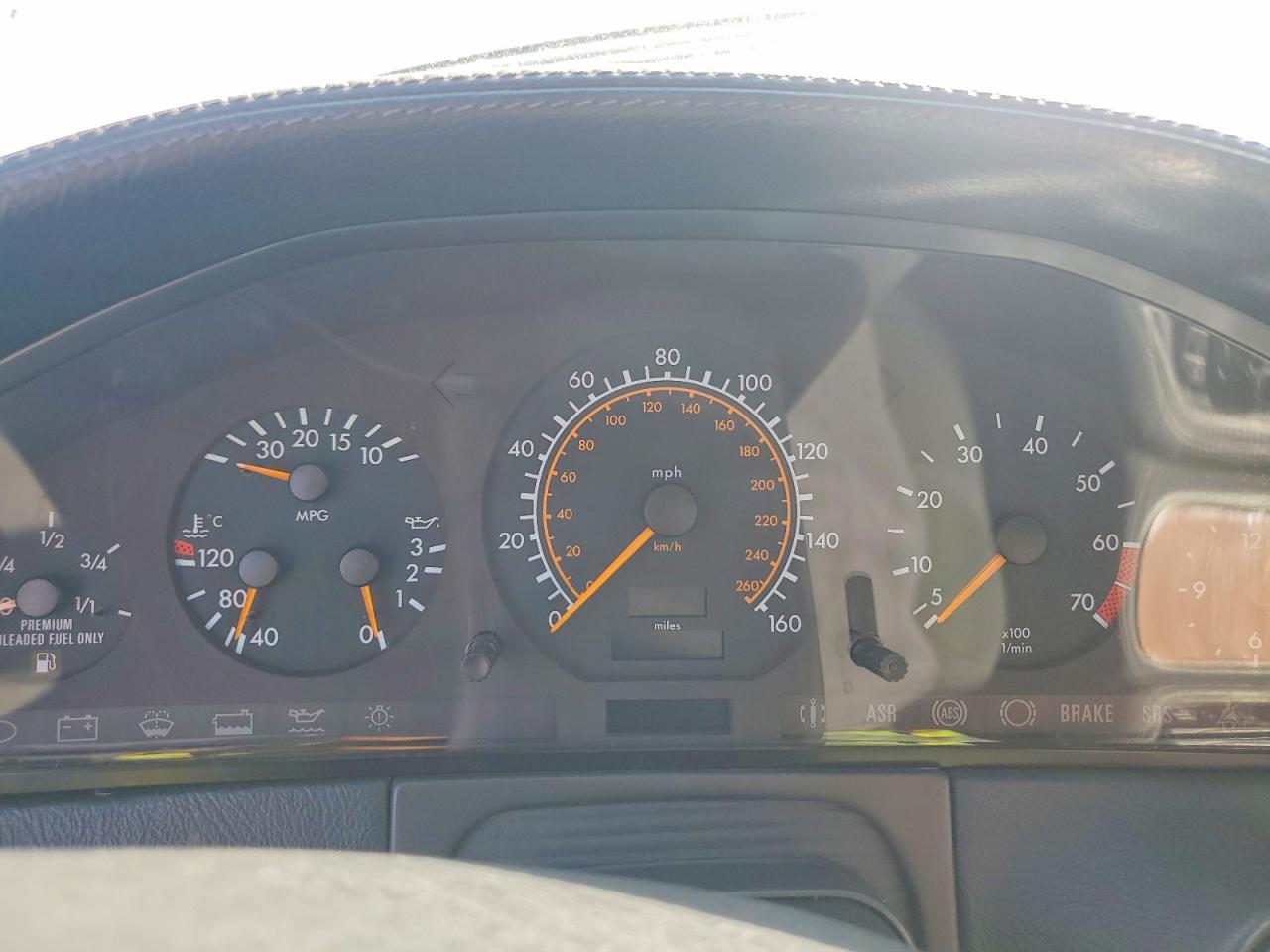 1995 Mercedes-benz S 600 White vin: WDBGA76E9SA203861