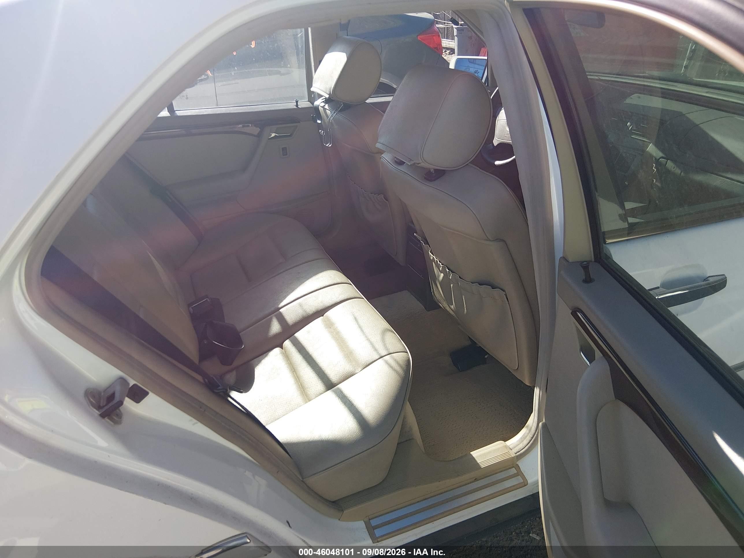 1995 Mercedes-benz C 220 White vin: WDBHA22E0SF297385