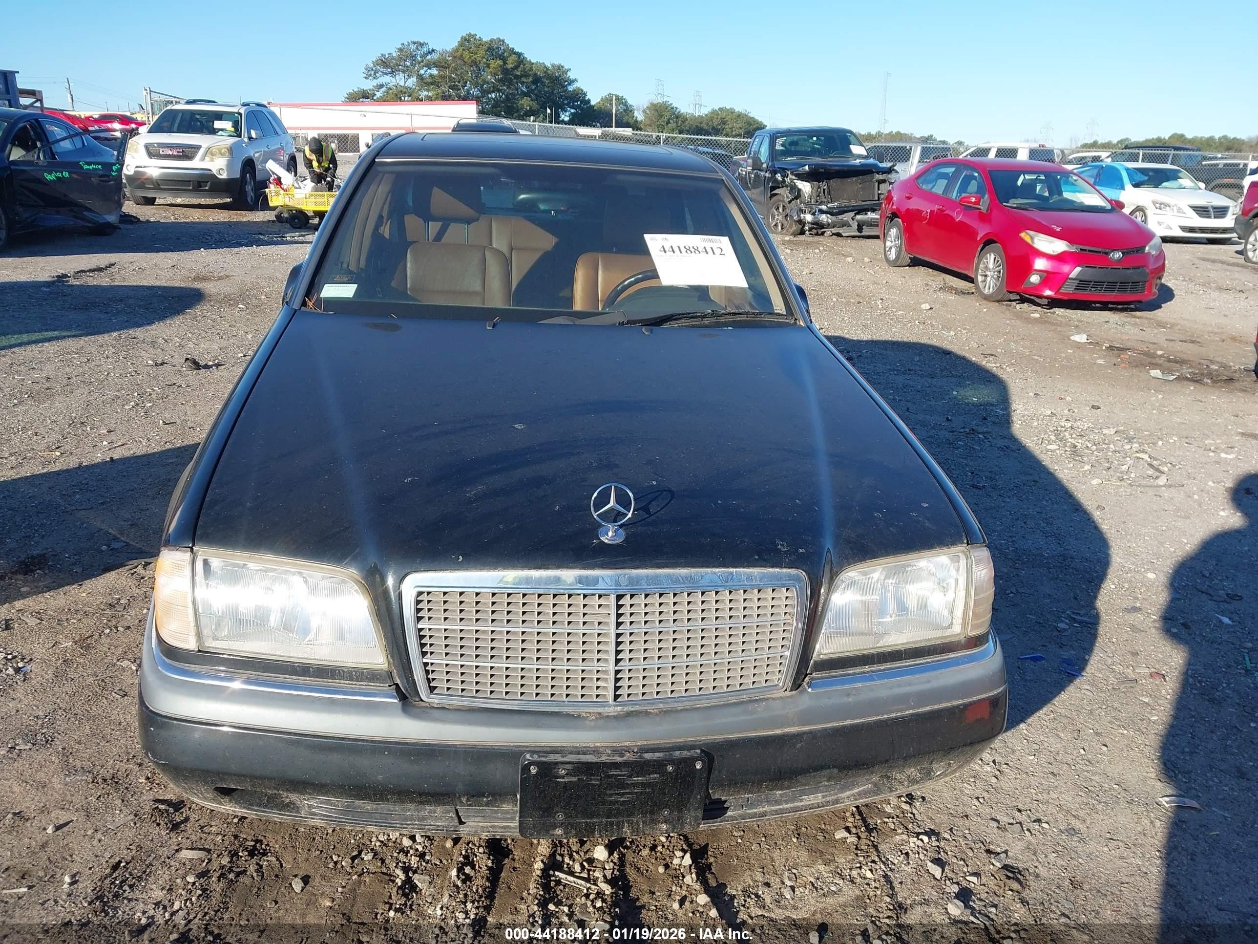 1996 Mercedes-benz C 220 Black vin: WDBHA22E0TF368649