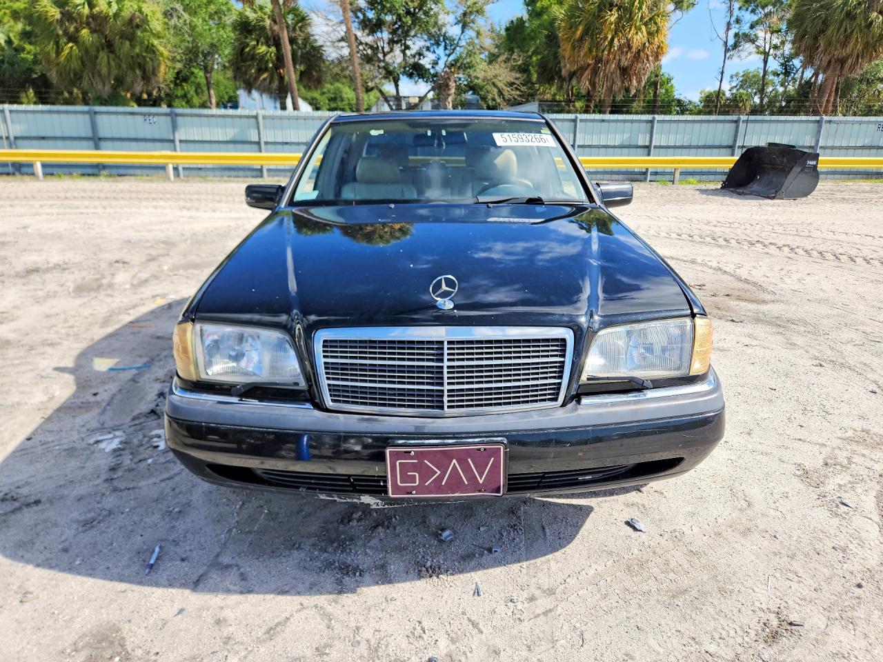 1995 Mercedes-benz C 220 Черный vin: WDBHA22E1SF229693