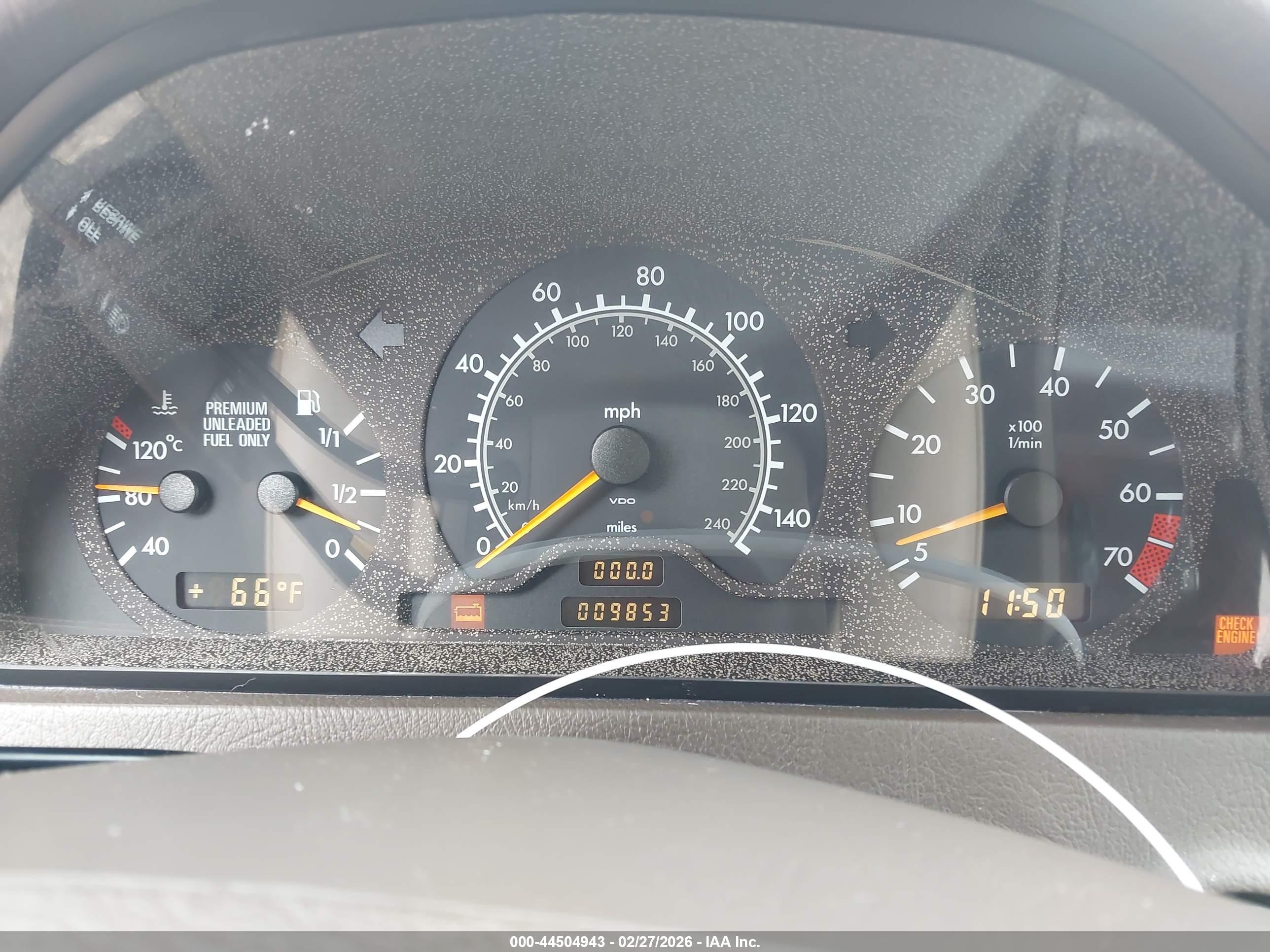 1996 Mercedes-benz C 220 Burgundy vin: WDBHA22E2TF385825