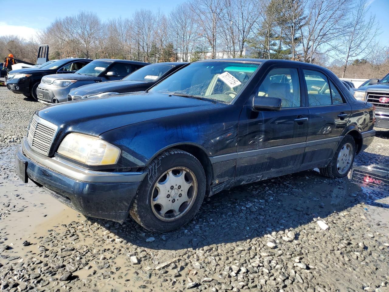 1994 Mercedes-benz C 220 Black vin: WDBHA22E3RF067415
