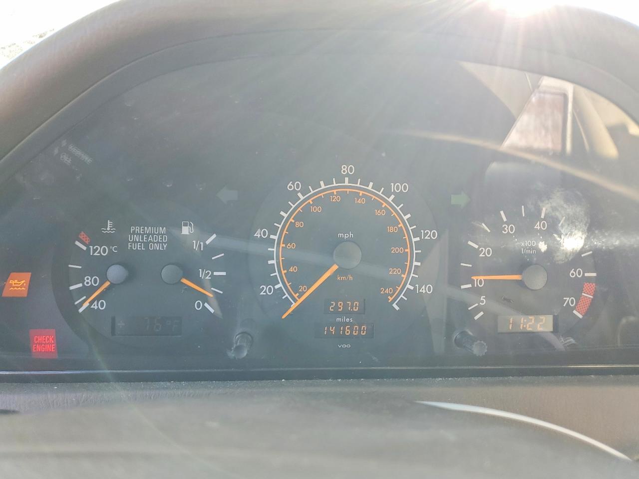 1994 Mercedes-benz C 220 Black vin: WDBHA22E3RF067415