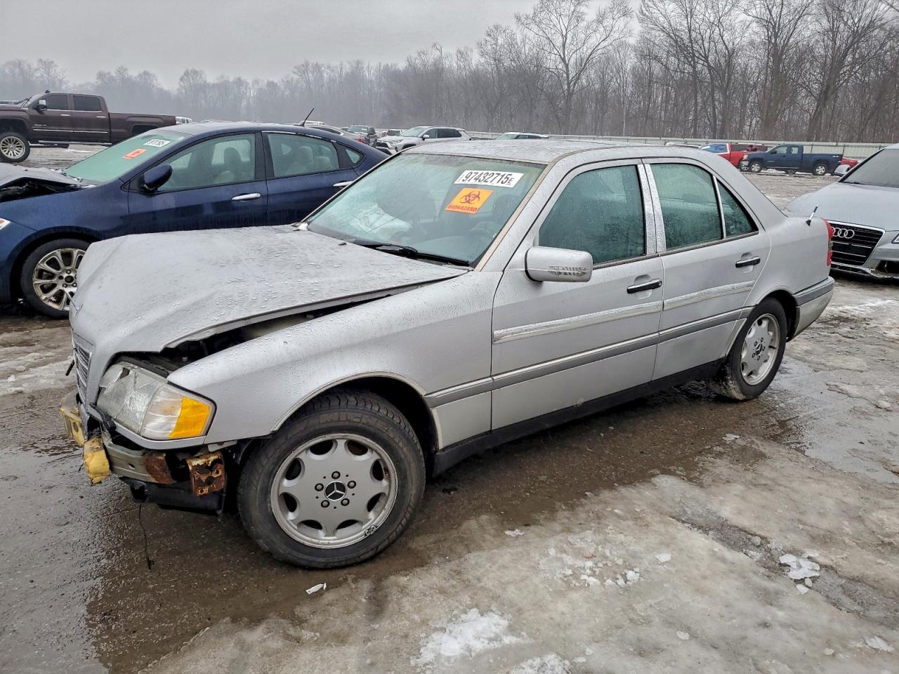 1994 Mercedes-benz C 220 Silver vin: WDBHA22E3RF083923
