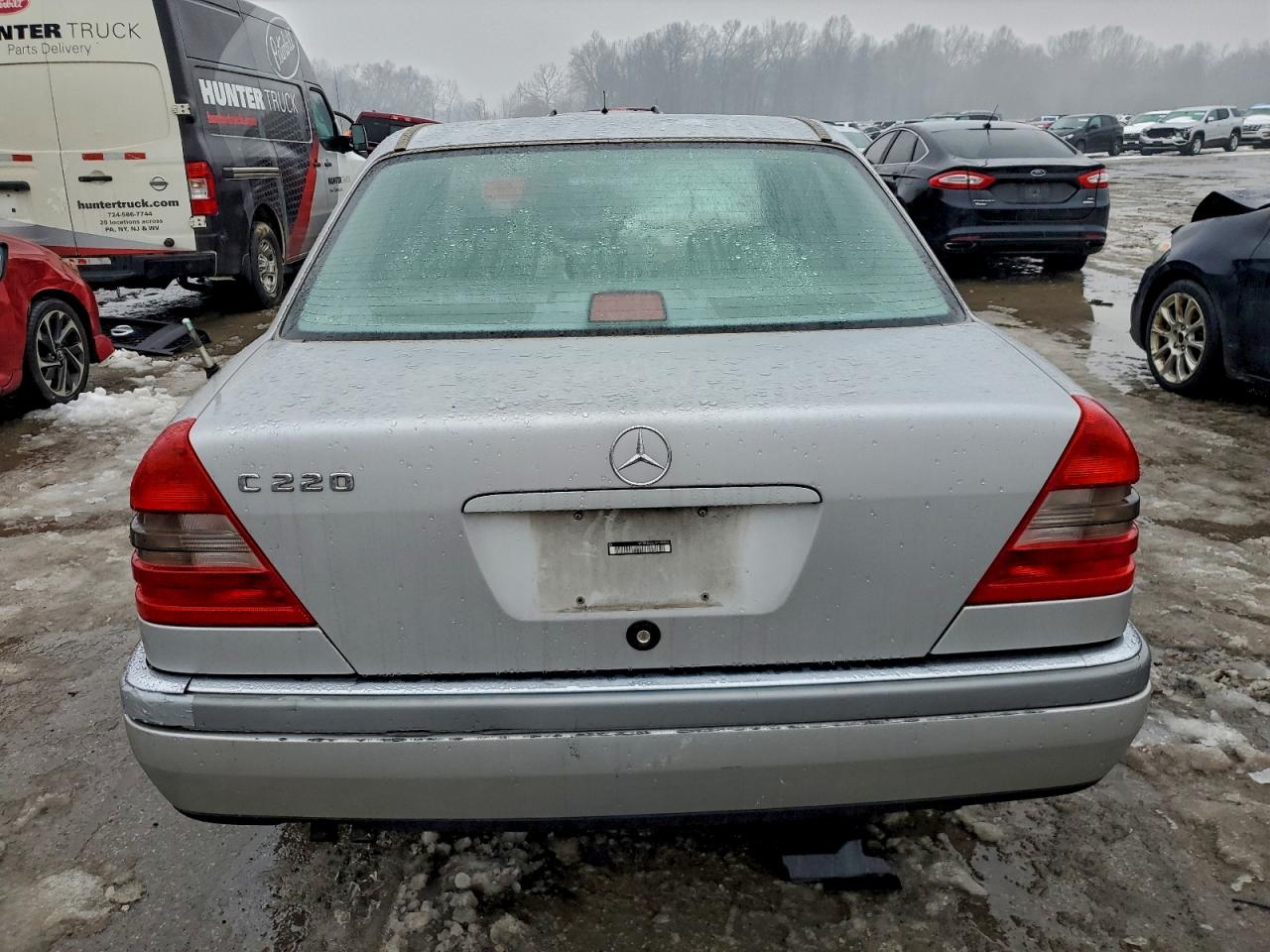 1994 Mercedes-benz C 220 Silver vin: WDBHA22E3RF083923