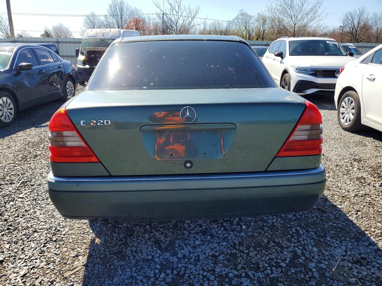 1994 Mercedes-benz C 220 Green vin: WDBHA22E3RF092413