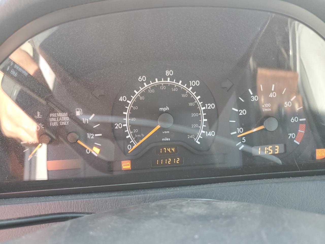 1996 Mercedes-benz C 220 Black vin: WDBHA22E5TF430823