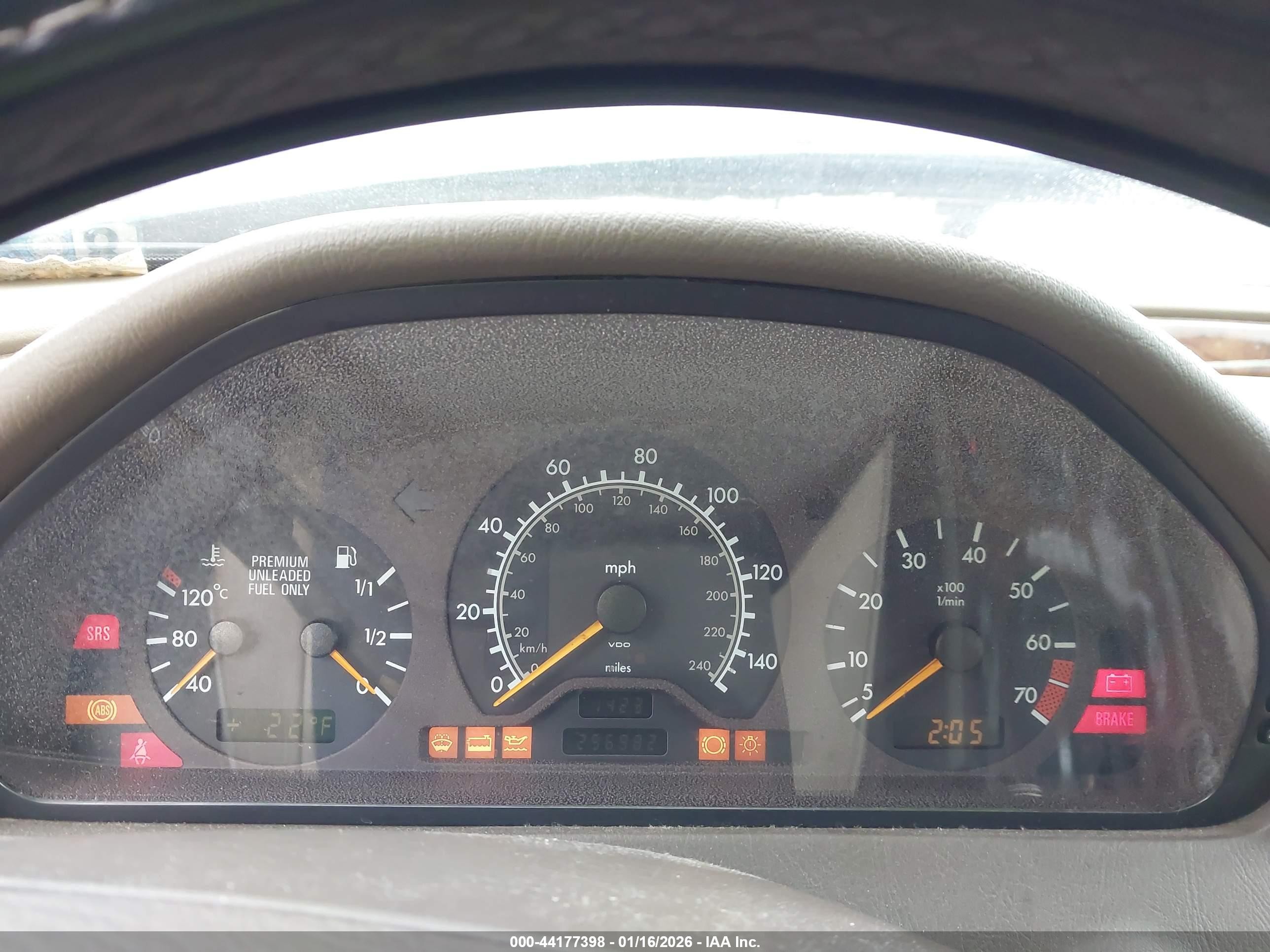 1996 Mercedes-benz C 220 Green vin: WDBHA22E6TF336000