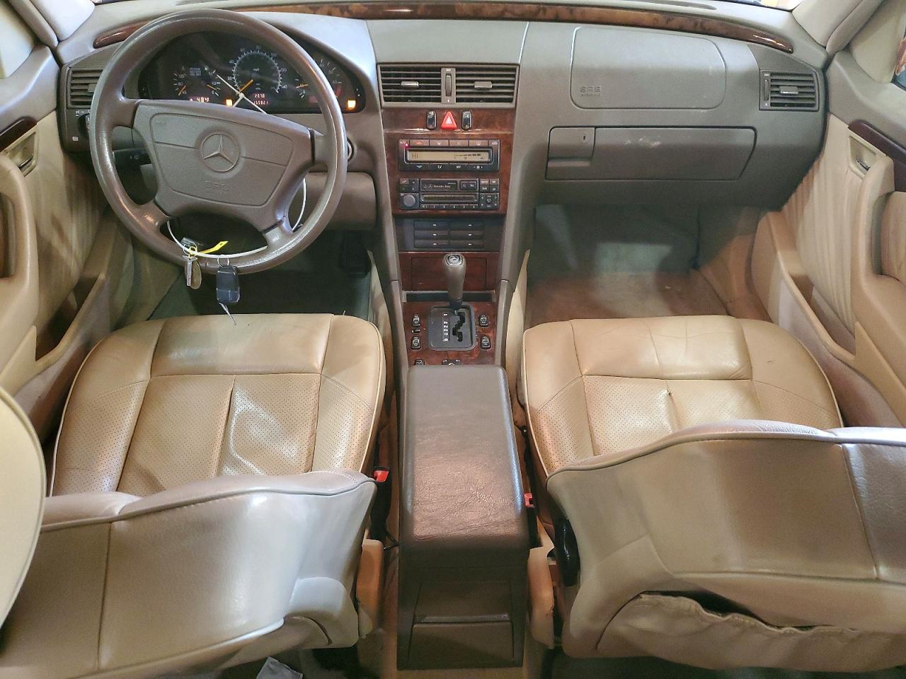 1996 Mercedes-benz C 220 Green vin: WDBHA22E6TF384712