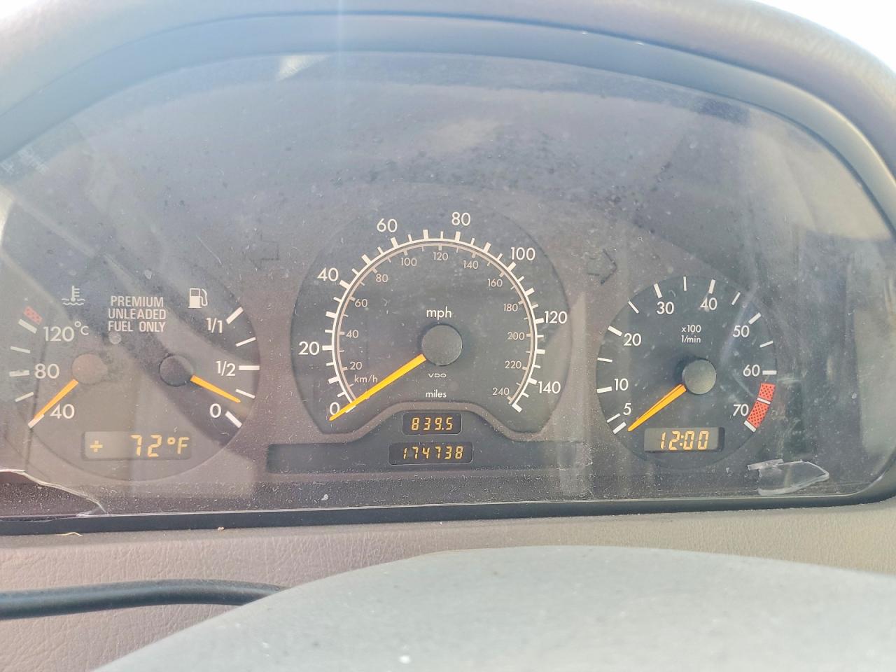 1996 Mercedes-benz C 220 Black vin: WDBHA22EXTF431871