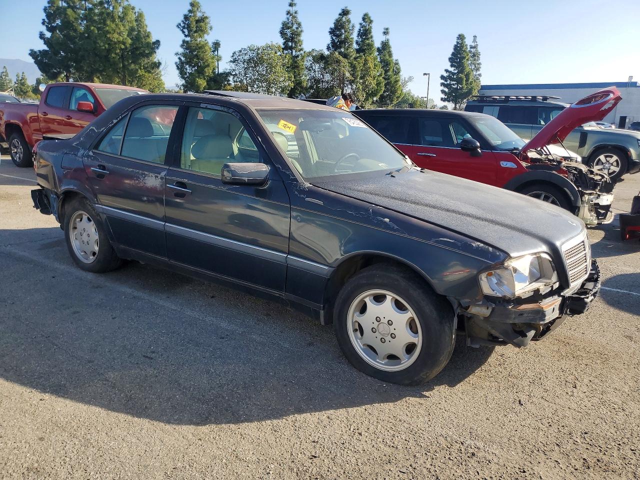 1996 Mercedes-benz C 220 Black vin: WDBHA22EXTF431871