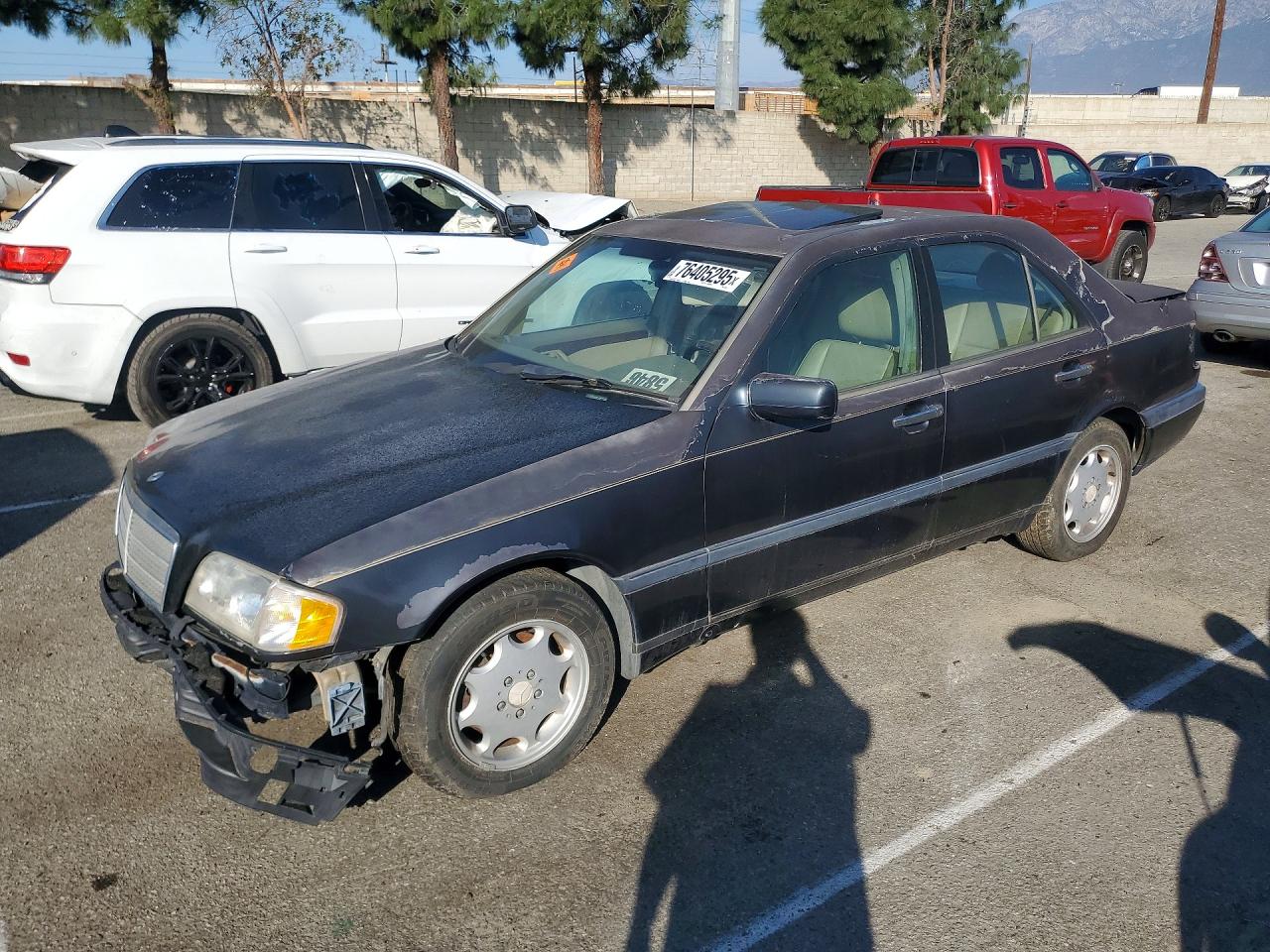 1996 Mercedes-benz C 220 Black vin: WDBHA22EXTF431871