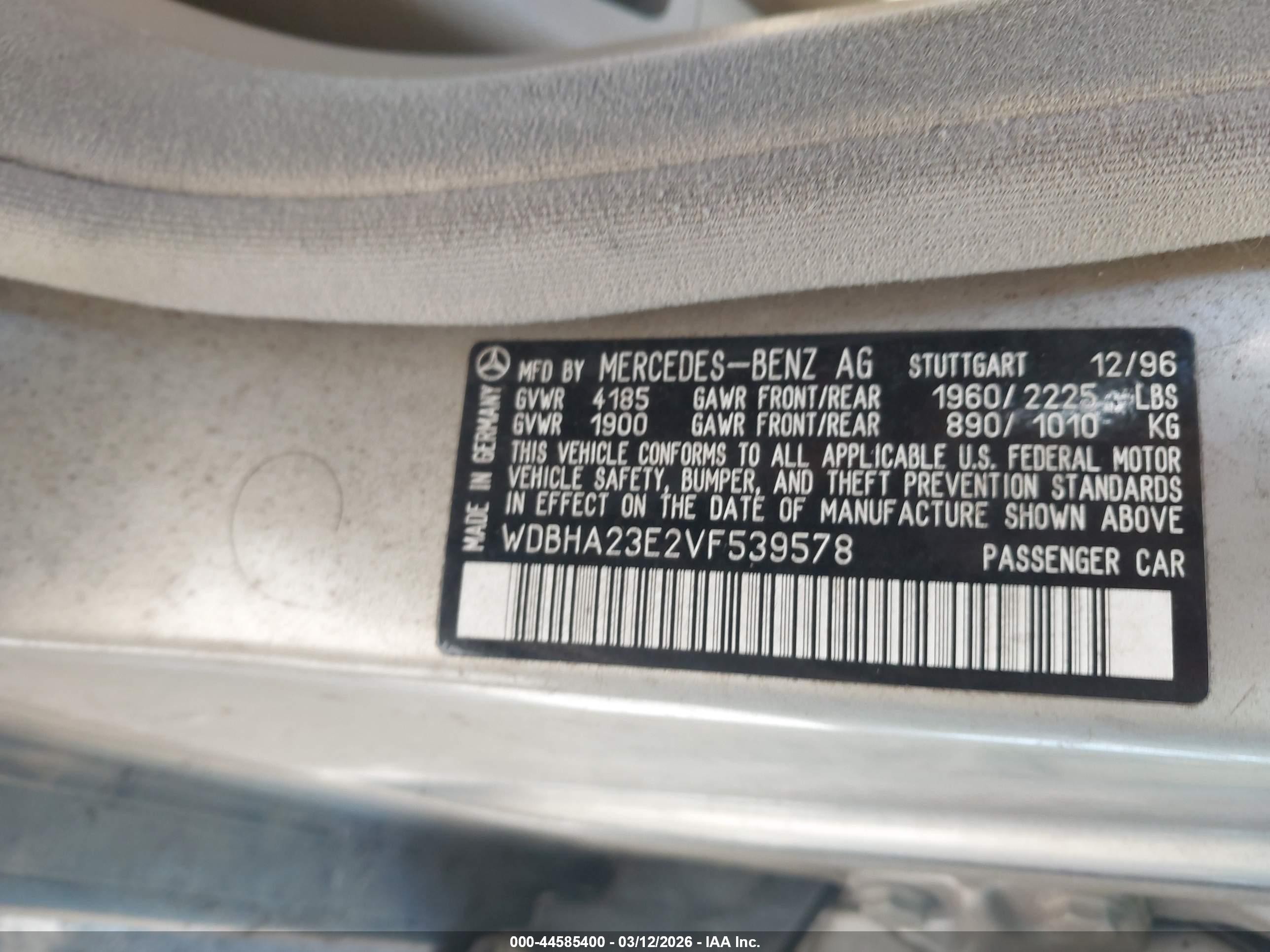 1997 Mercedes-benz C 230   Золотой vin: WDBHA23E2VF539578