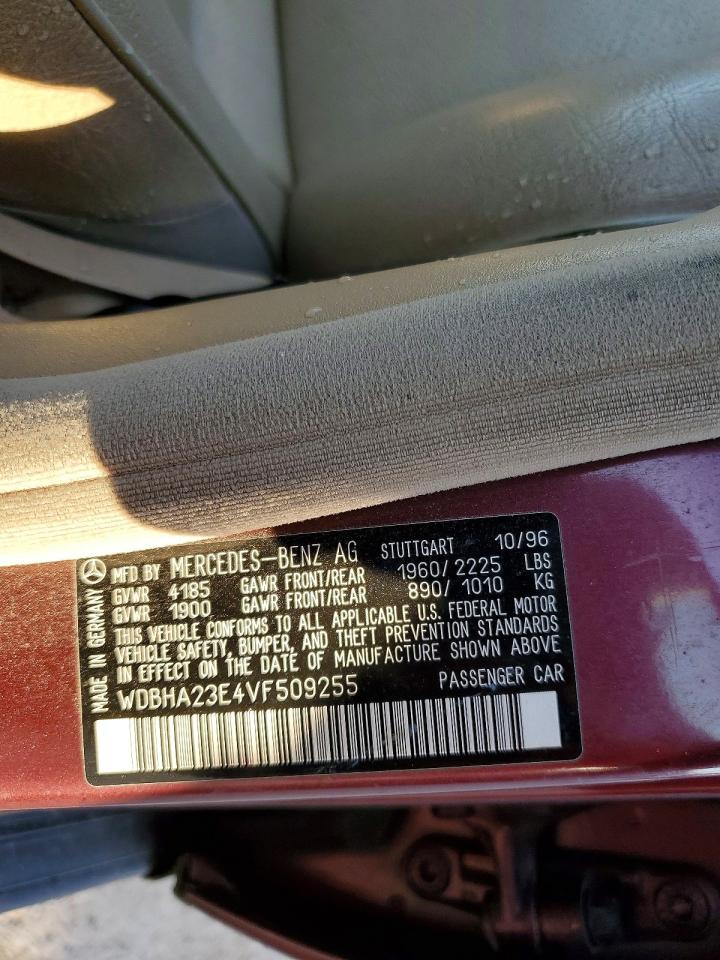 1997 Mercedes Benz C 230 Burgundy vin: WDBHA23E4VF509255