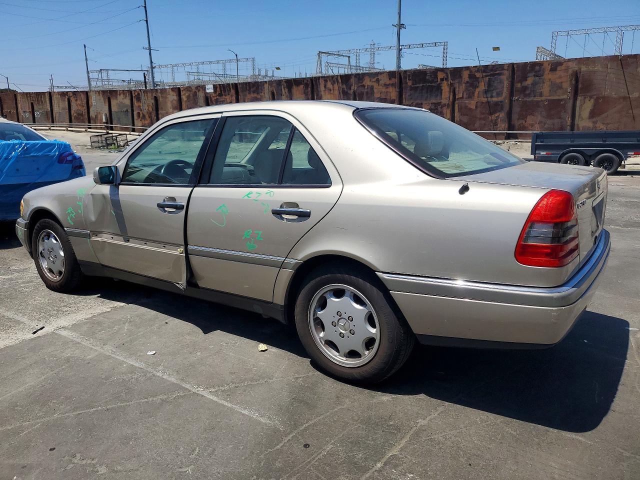 1997 Mercedes-benz C 230 Gold vin: WDBHA23E4VF512284