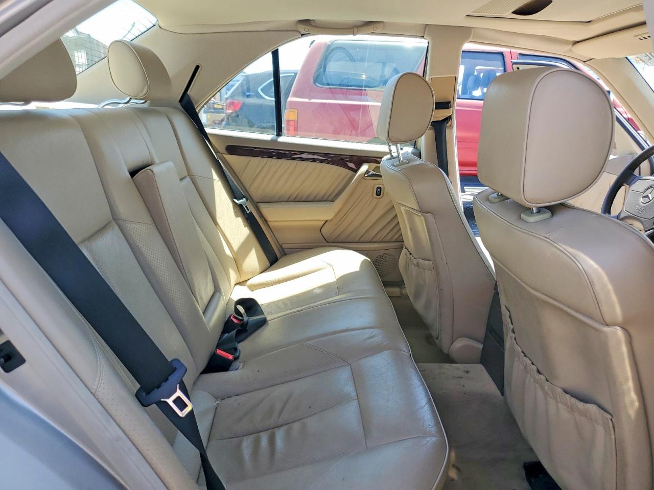 1997 Mercedes-benz C 230 Gold vin: WDBHA23E4VF512284