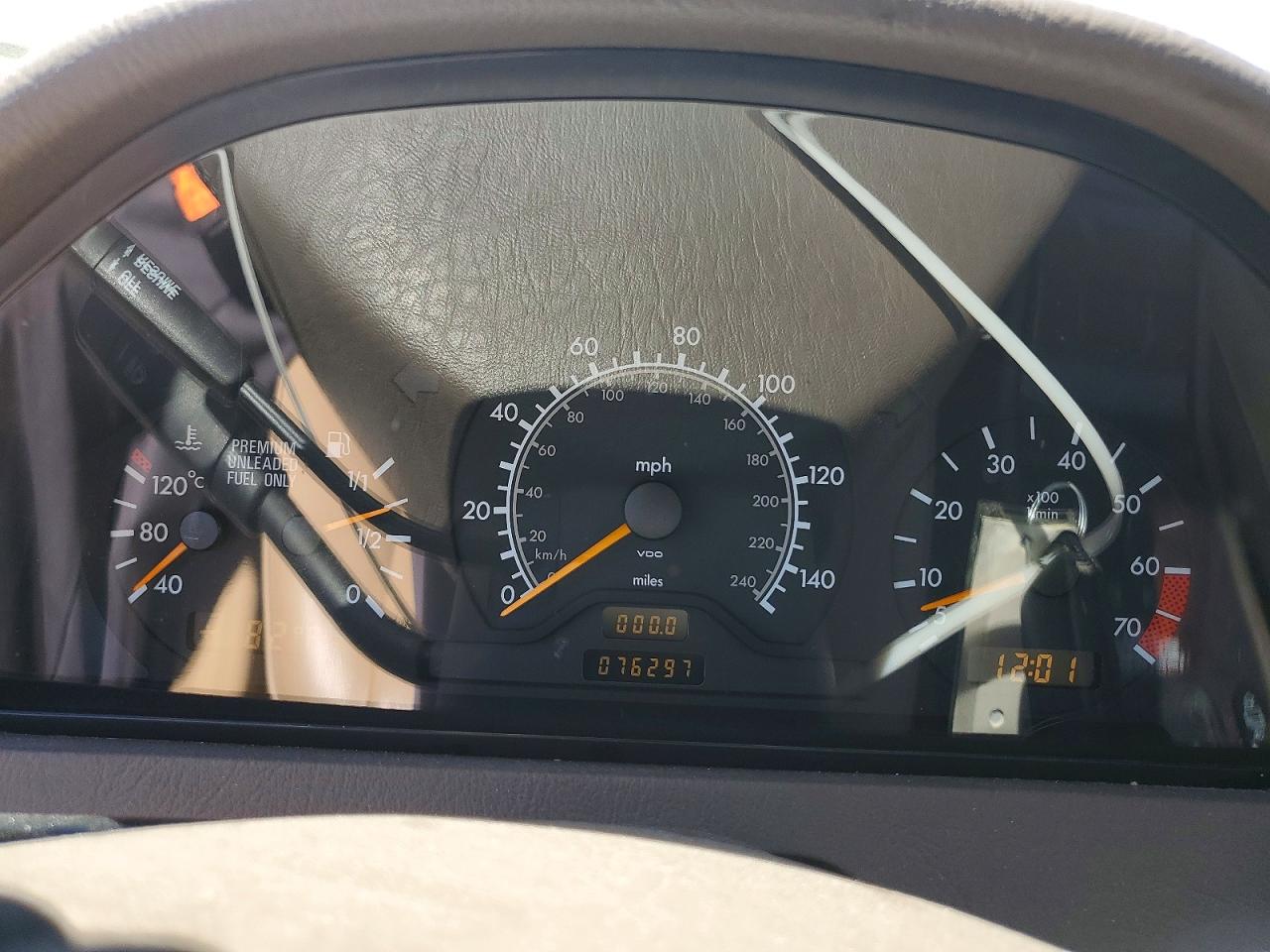 1997 Mercedes-benz C 230 Gold vin: WDBHA23E4VF512284